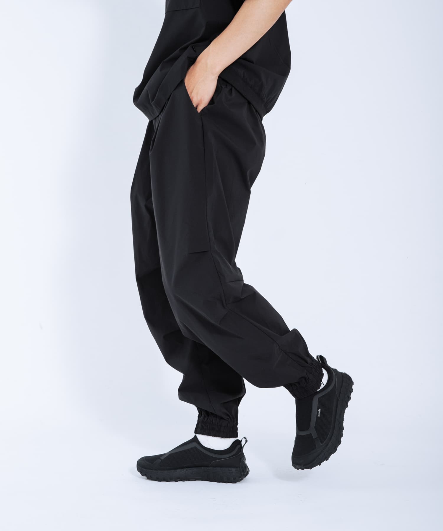 身長 : 179cm サイズ : L