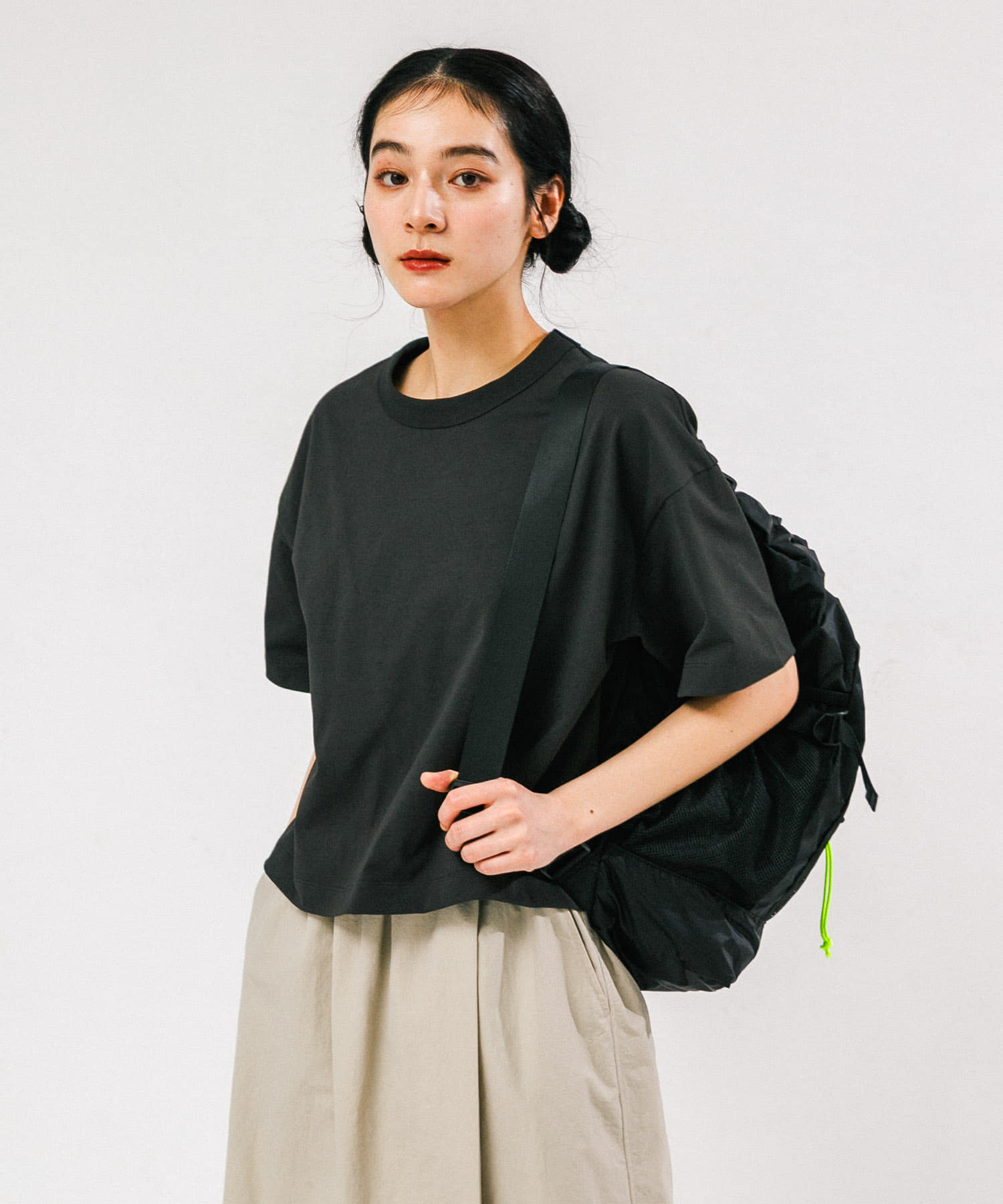 身長：168cm サイズ：one