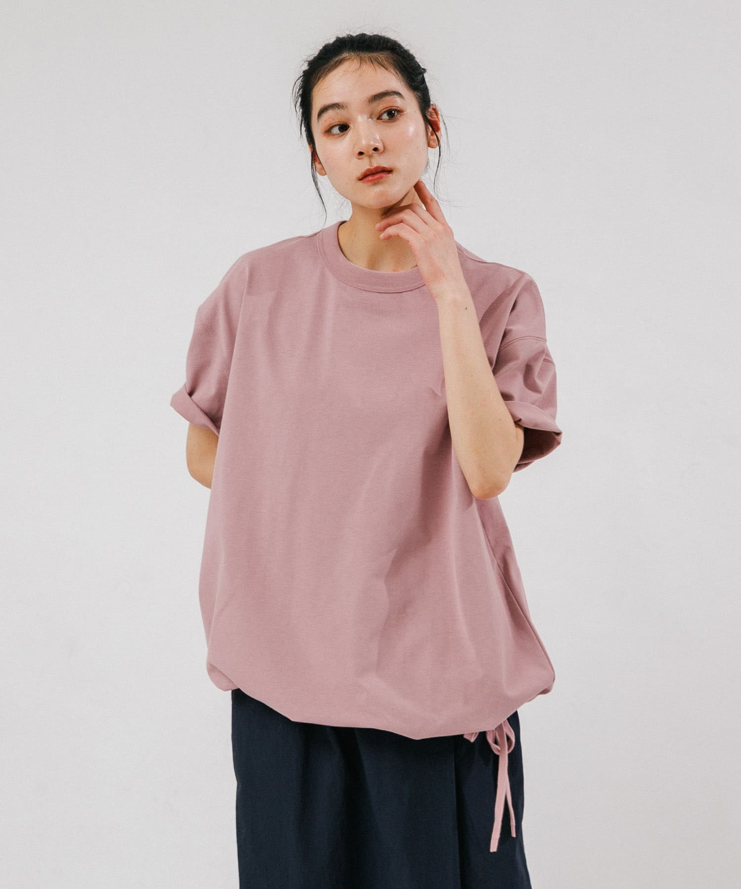 身長：168cm サイズ：one