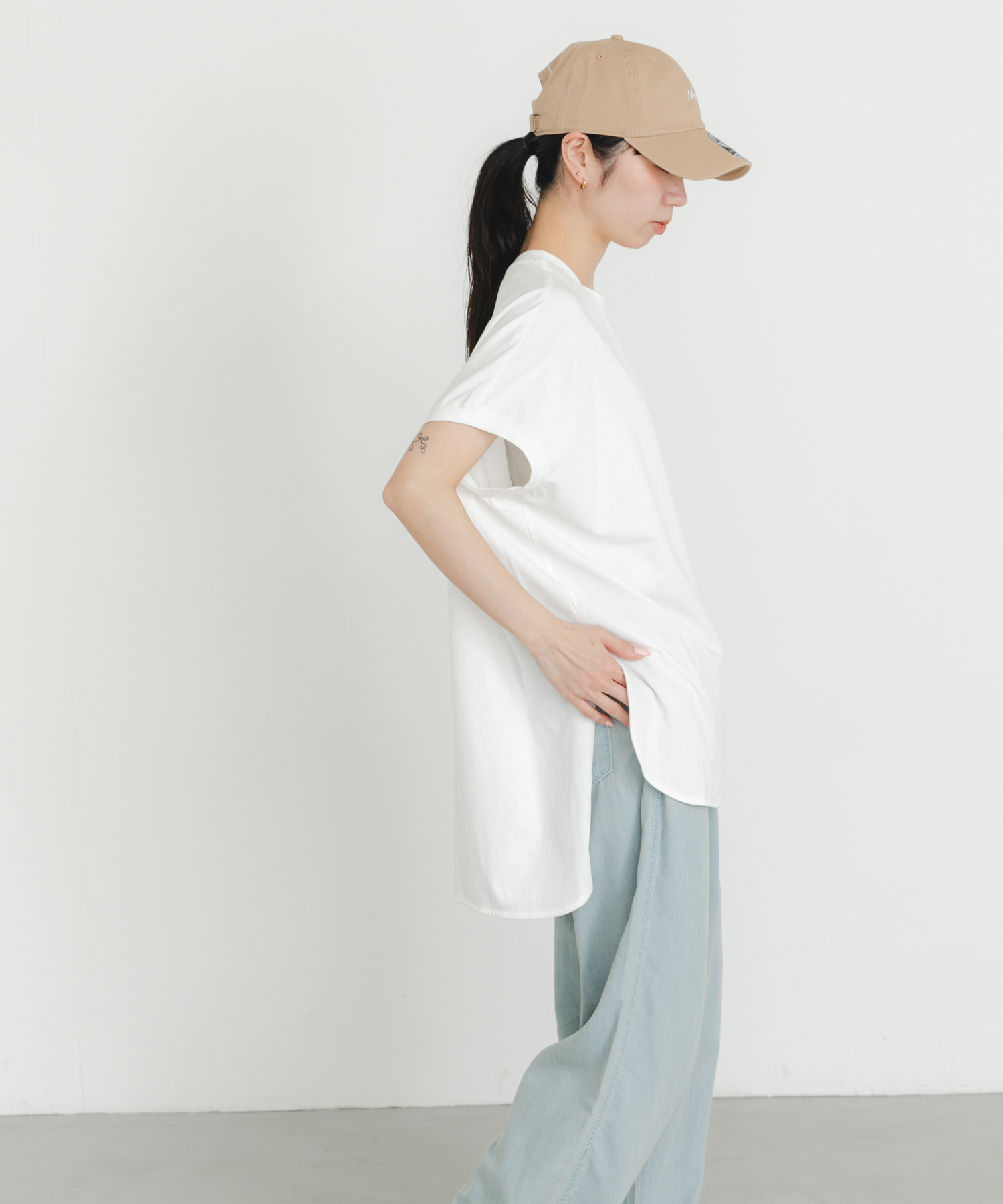 身長 : 161cm サイズ : Free