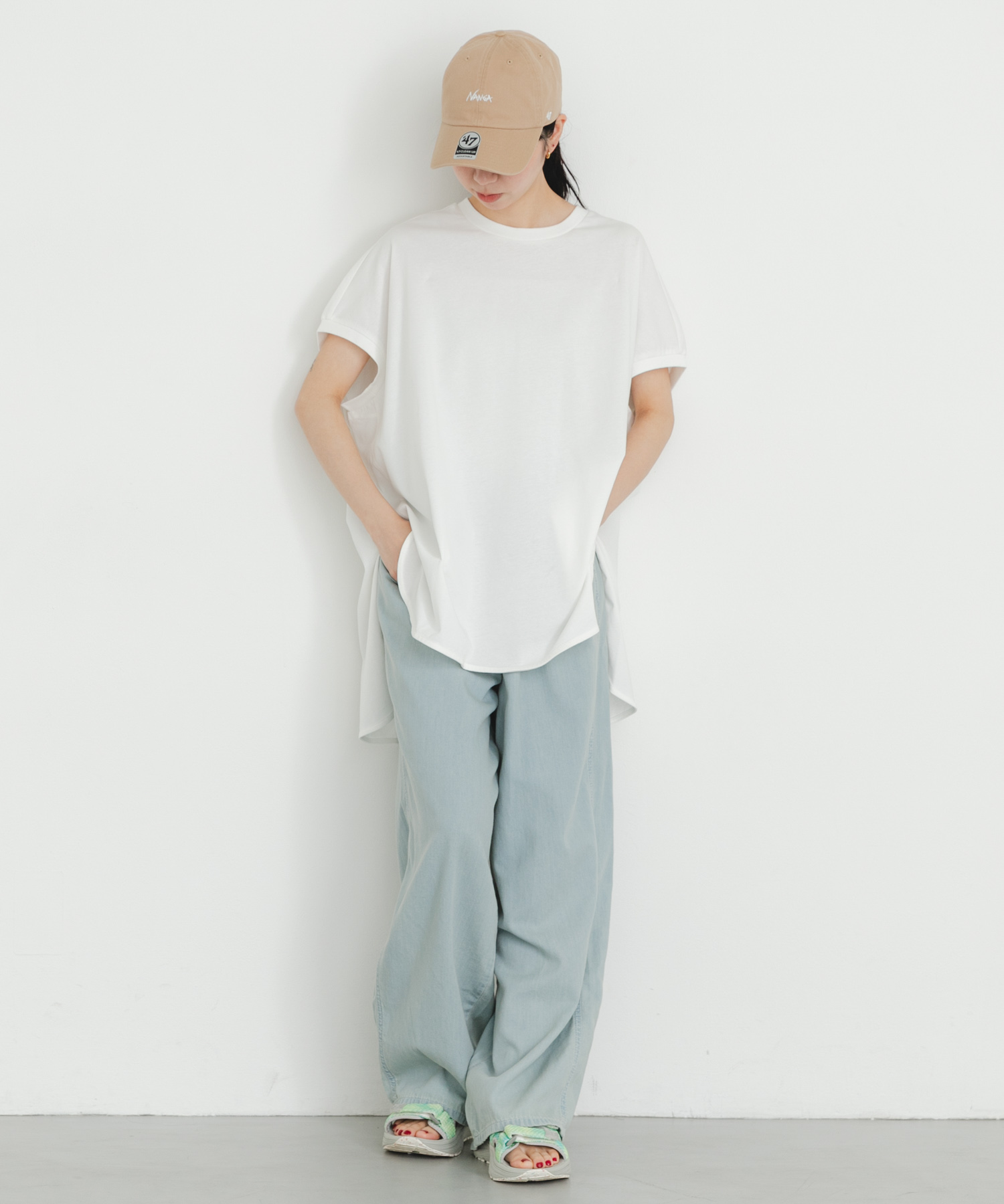 身長 : 161cm サイズ : Free