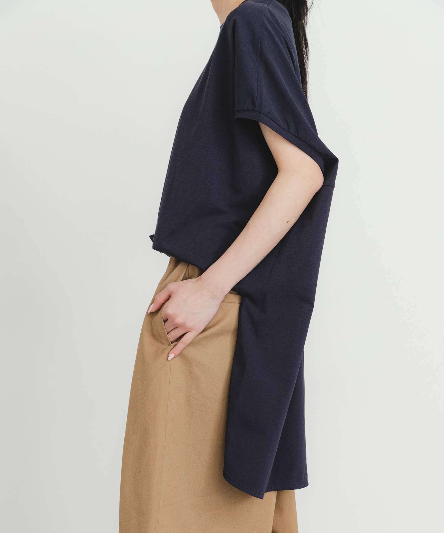 身長 : 161cm サイズ : Free