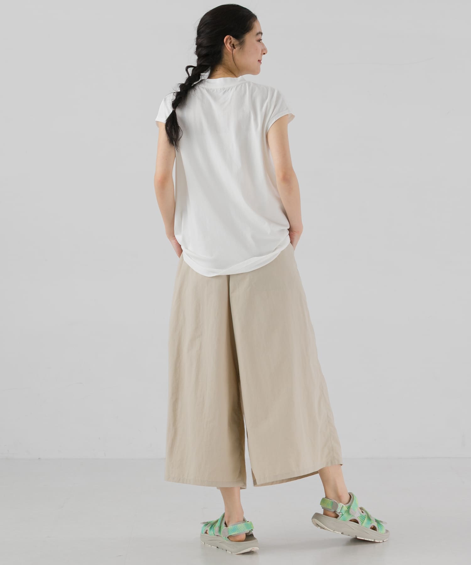 身長 : 168cm サイズ : one