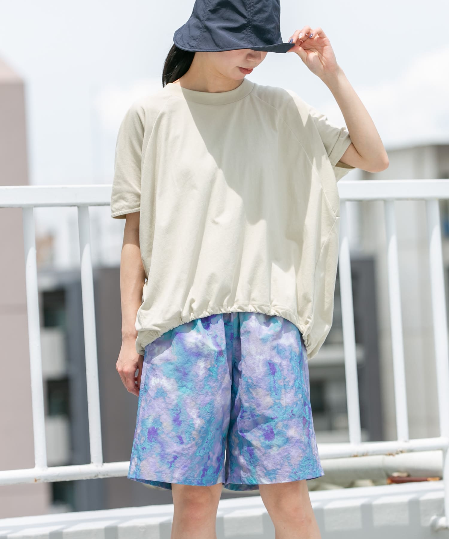 グレージュ