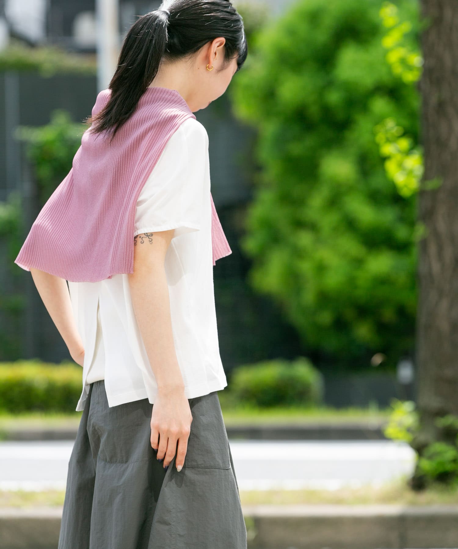 ホワイト