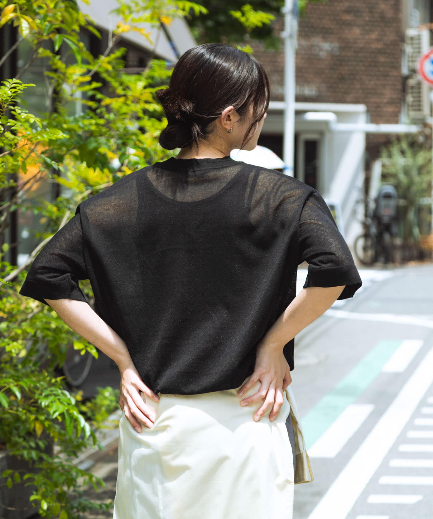 ブラック