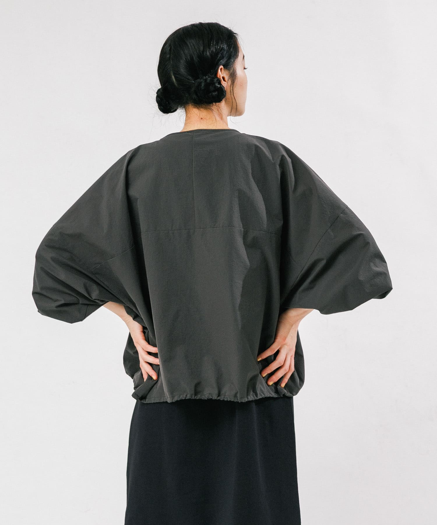 身長：168cm サイズ：one