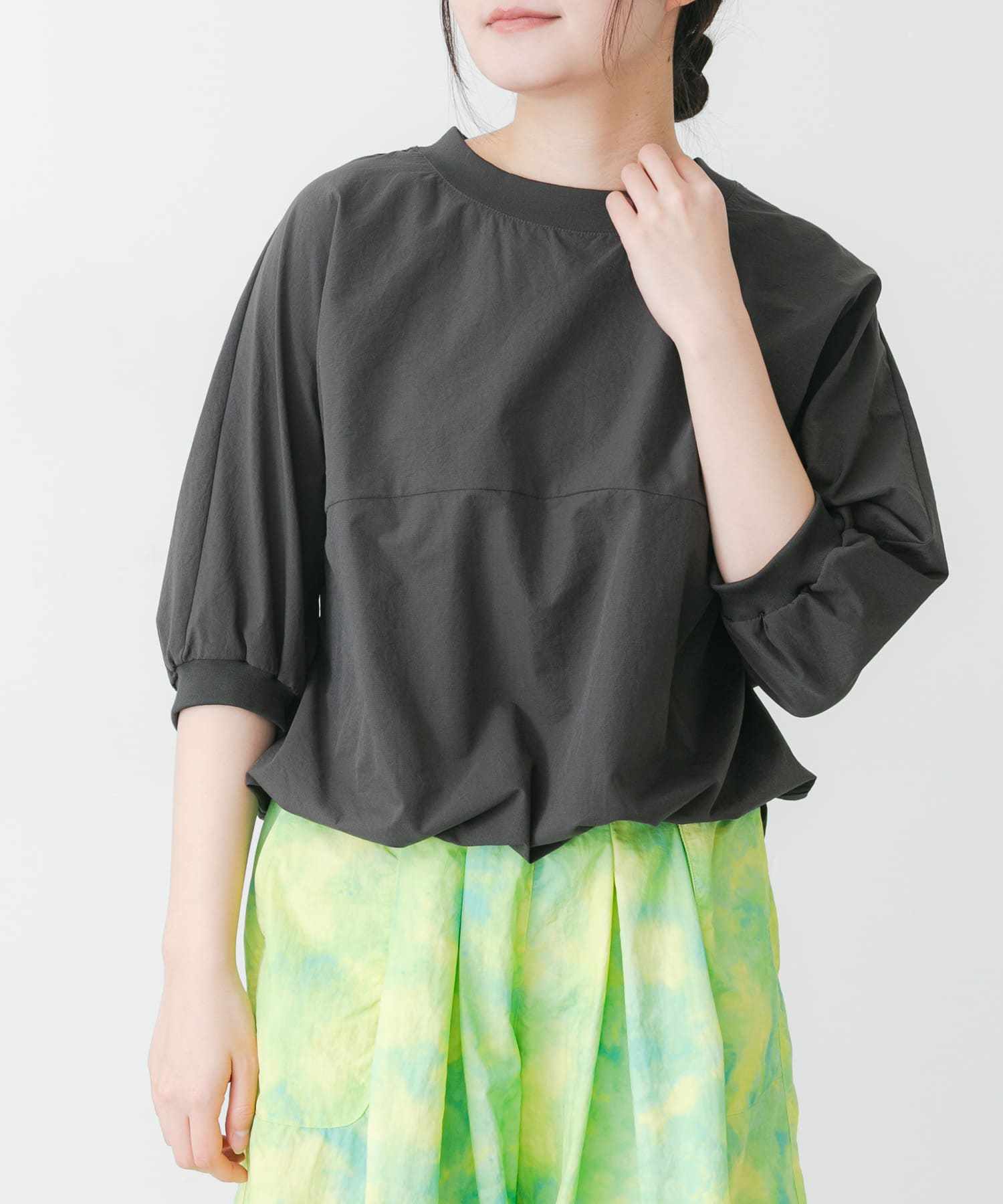 身長：169cm サイズ：one