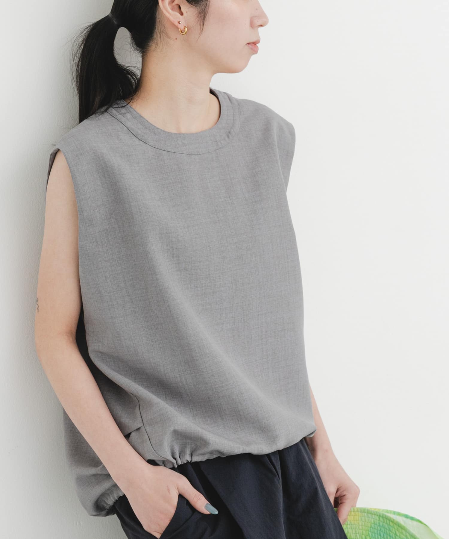 『UVカット/イージーケア/吸水速乾/接触冷感/UR TECH DRYLUXE』ハイツイストフレンチスリーブブラウス