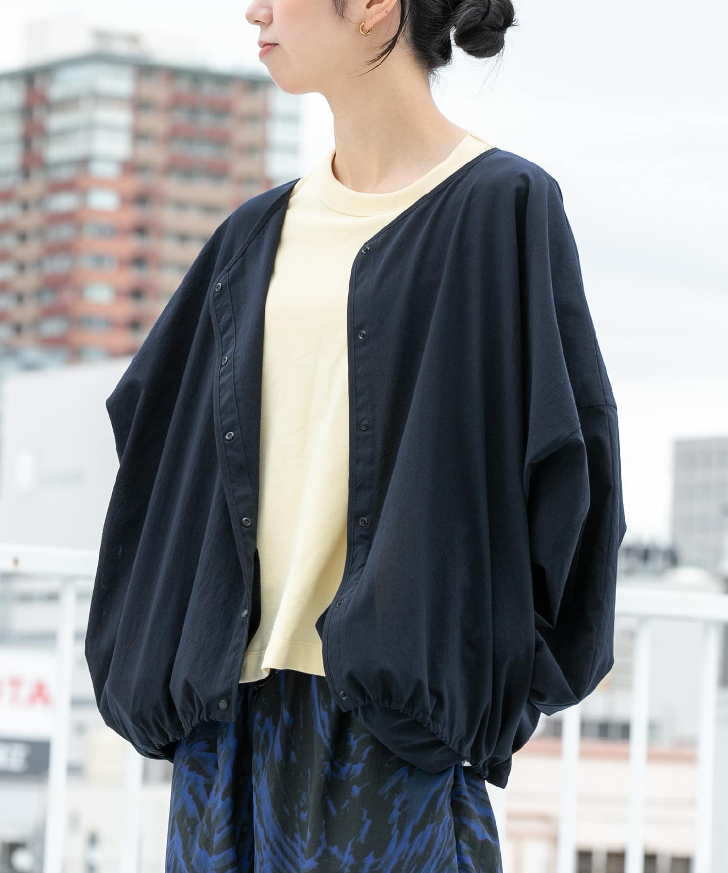 ネイビー