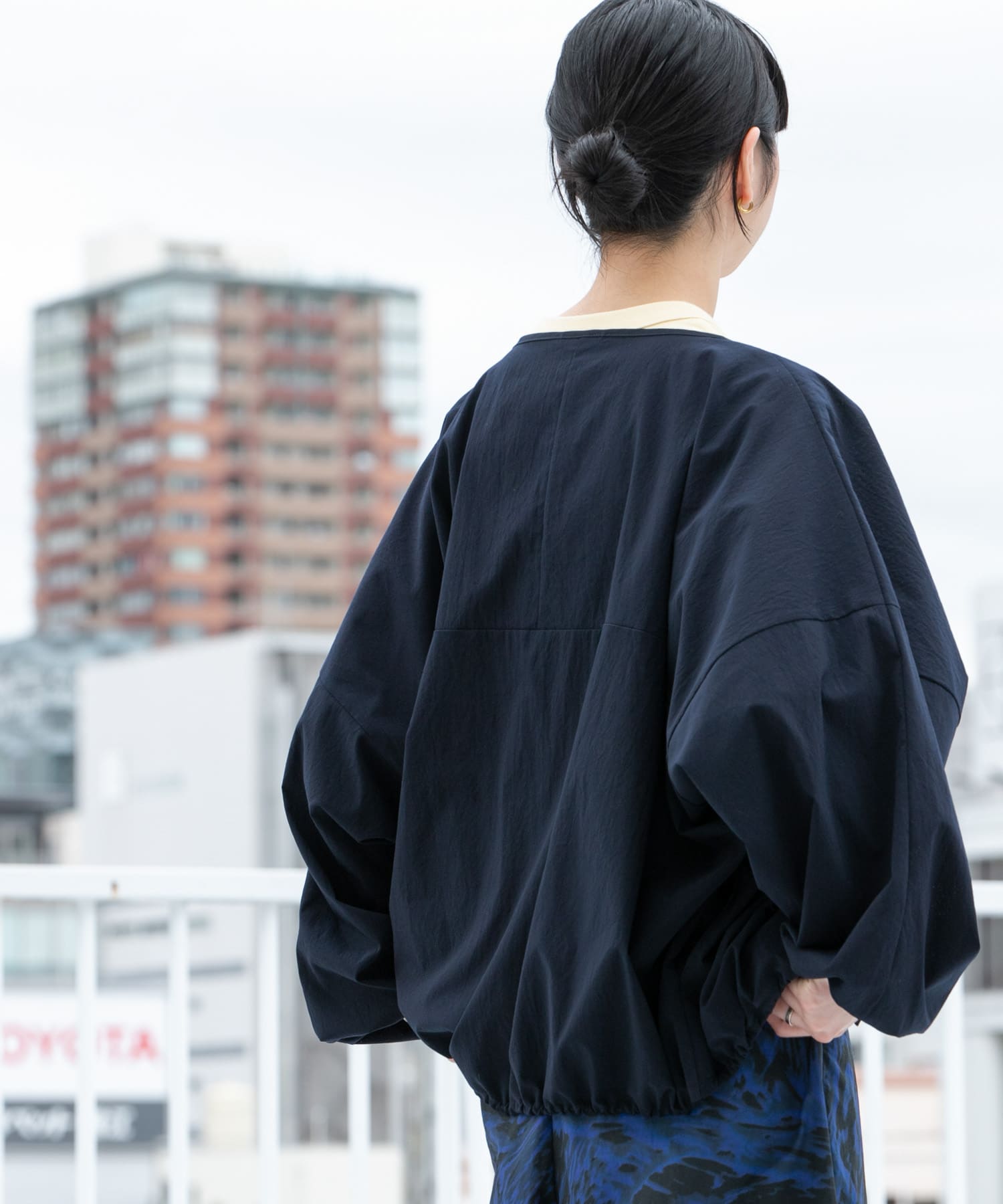 ネイビー