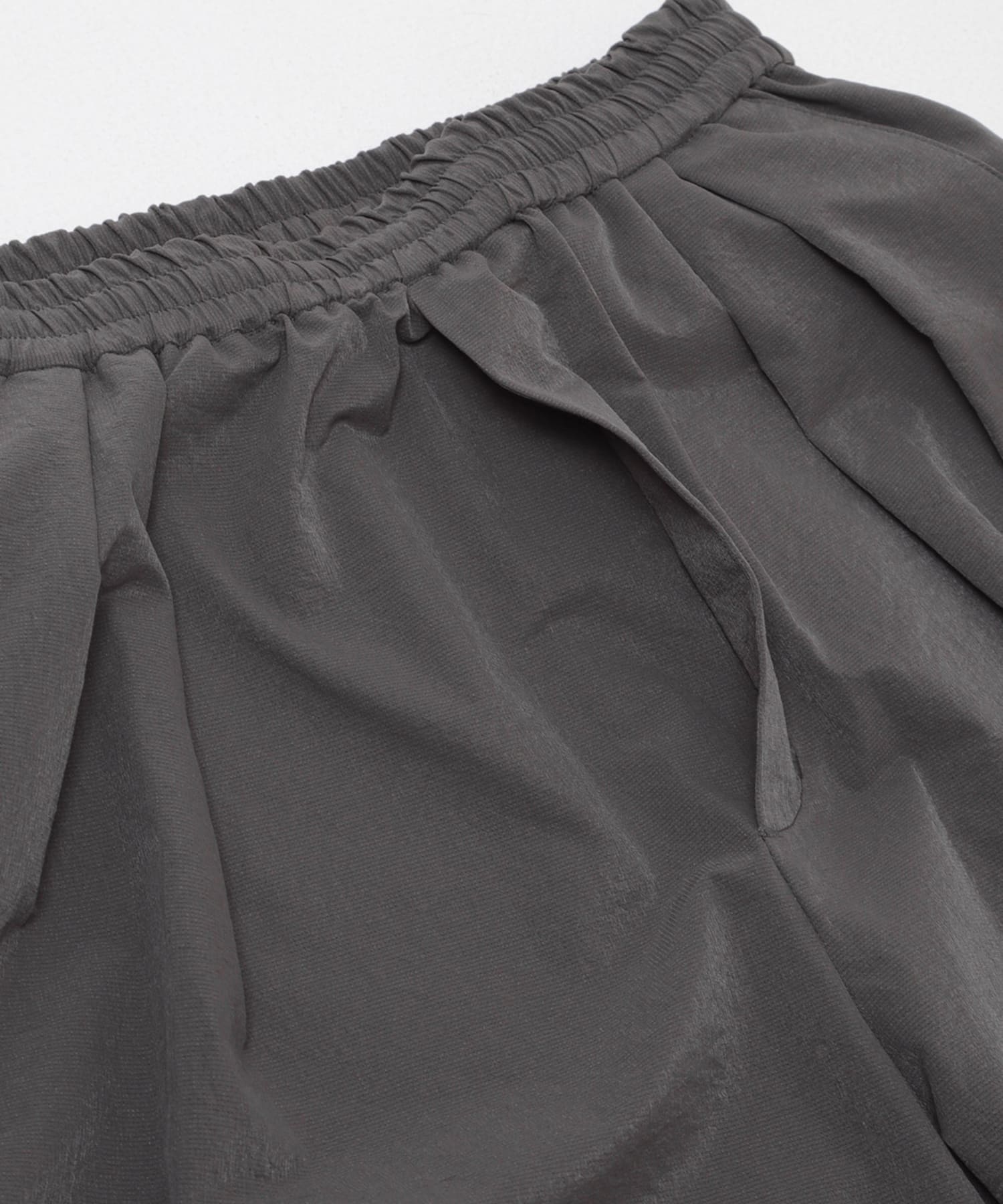 DOT AIR WIDE TROUSERS チャコール One