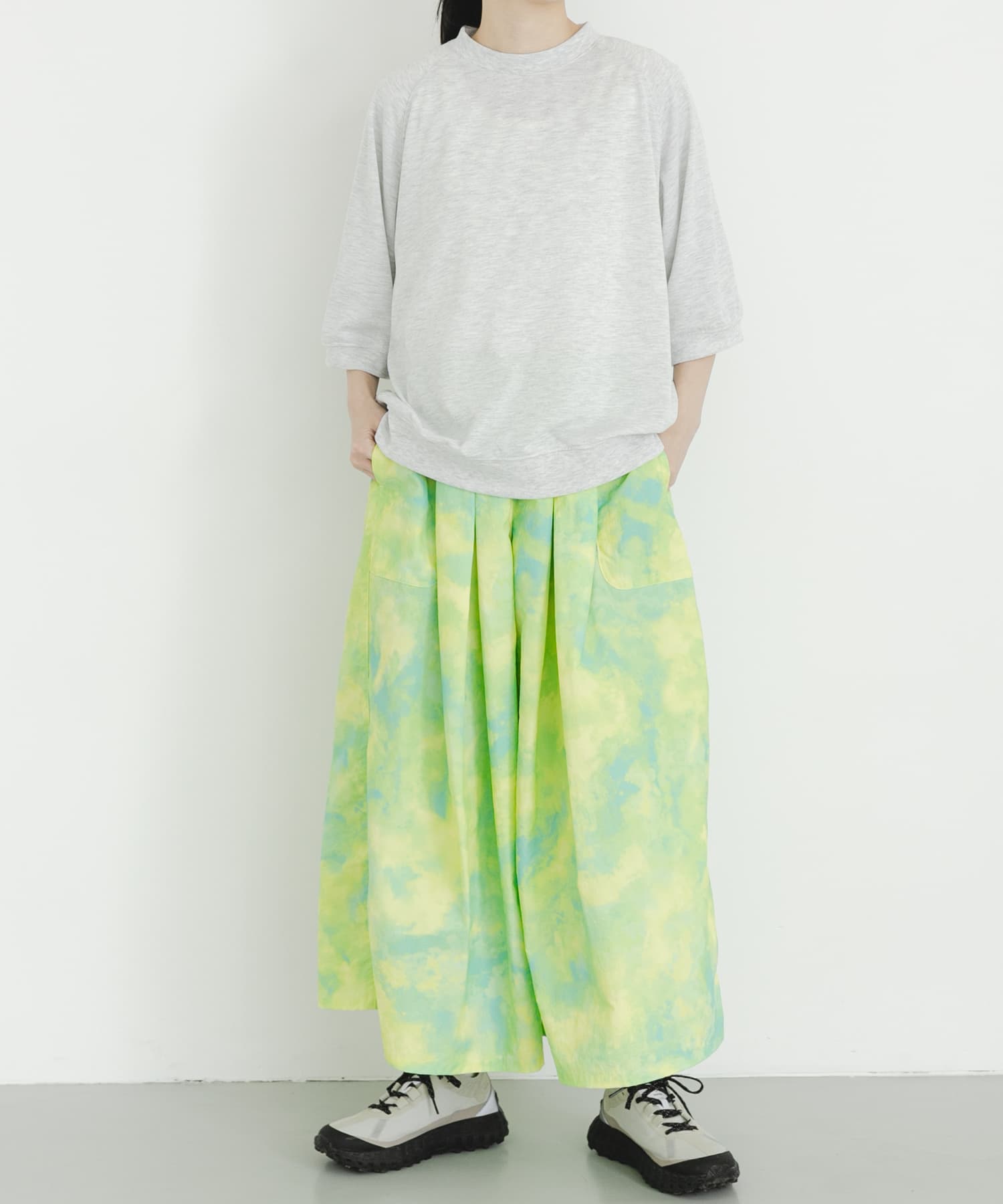 身長：161cm サイズ：one