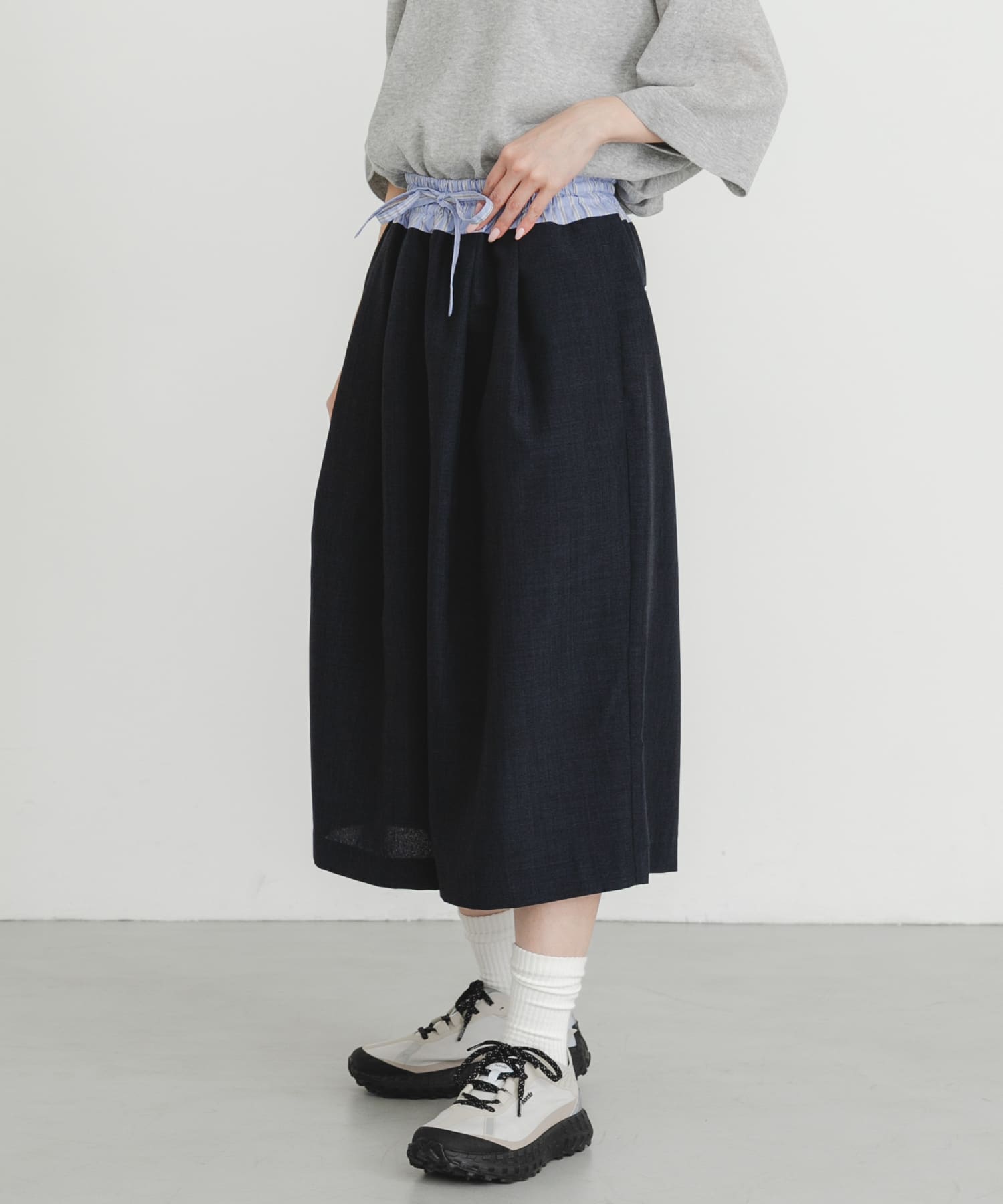 身長 : 161cm サイズ : one
