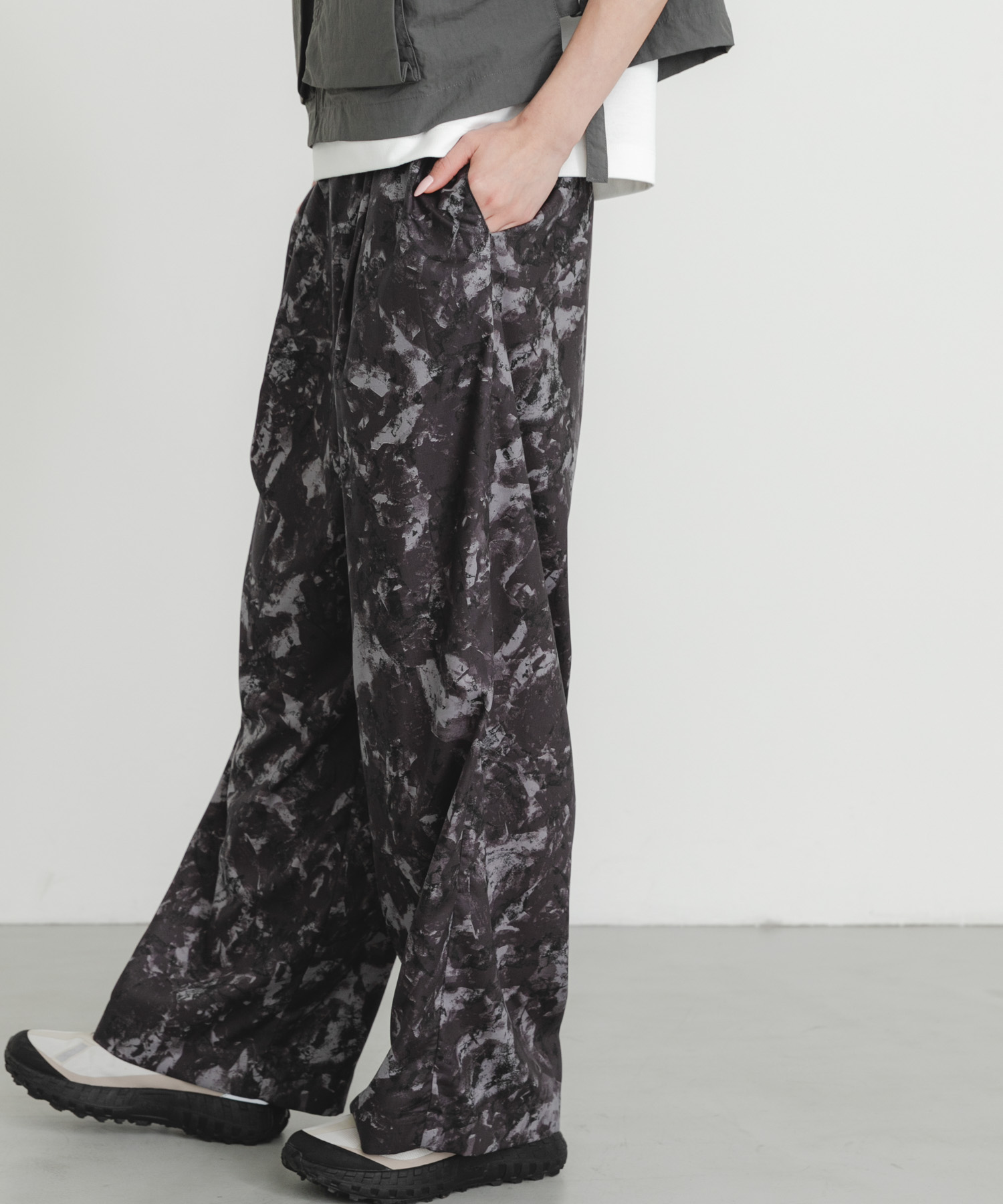 プリントイージートラウザー