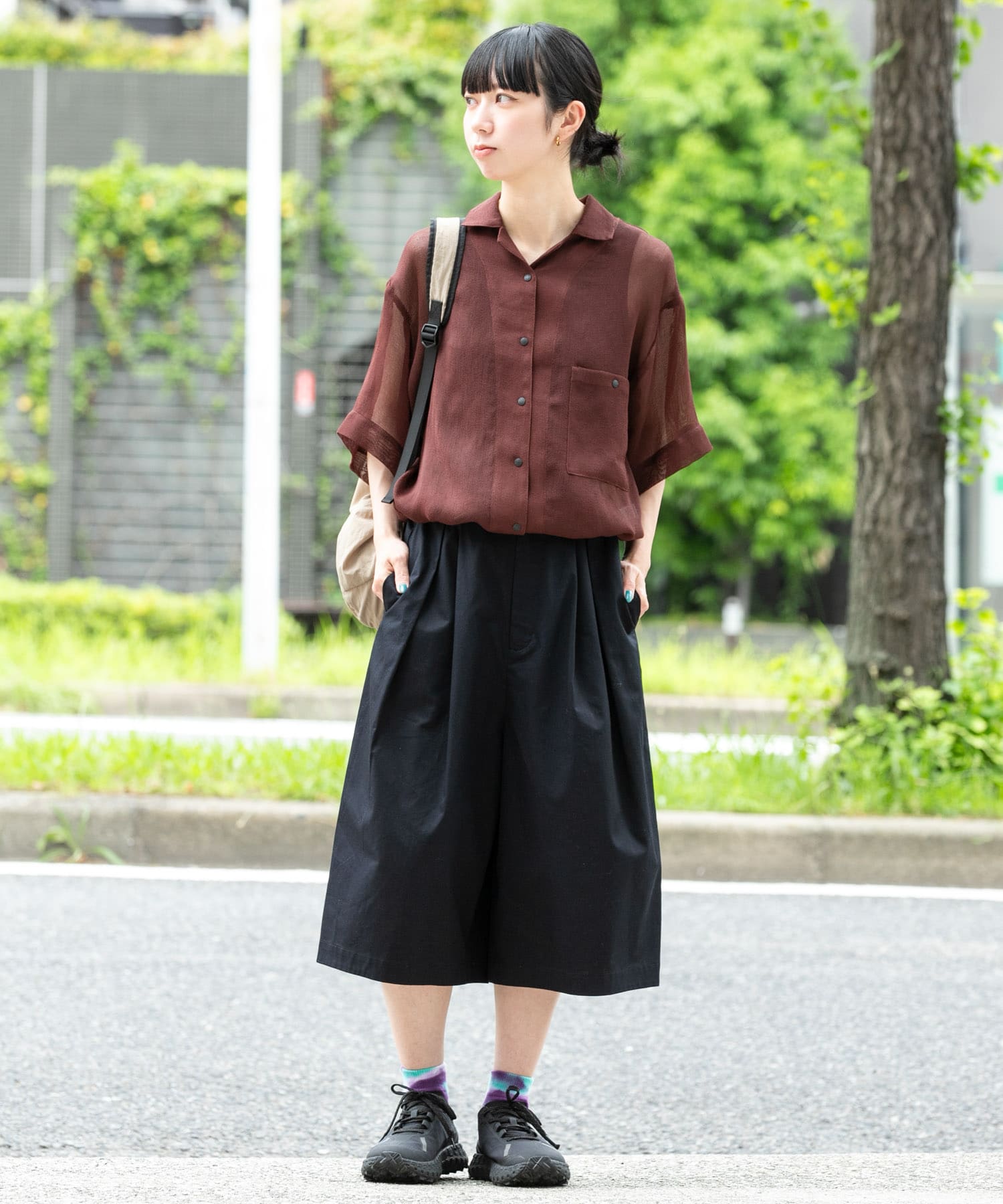 ブラック