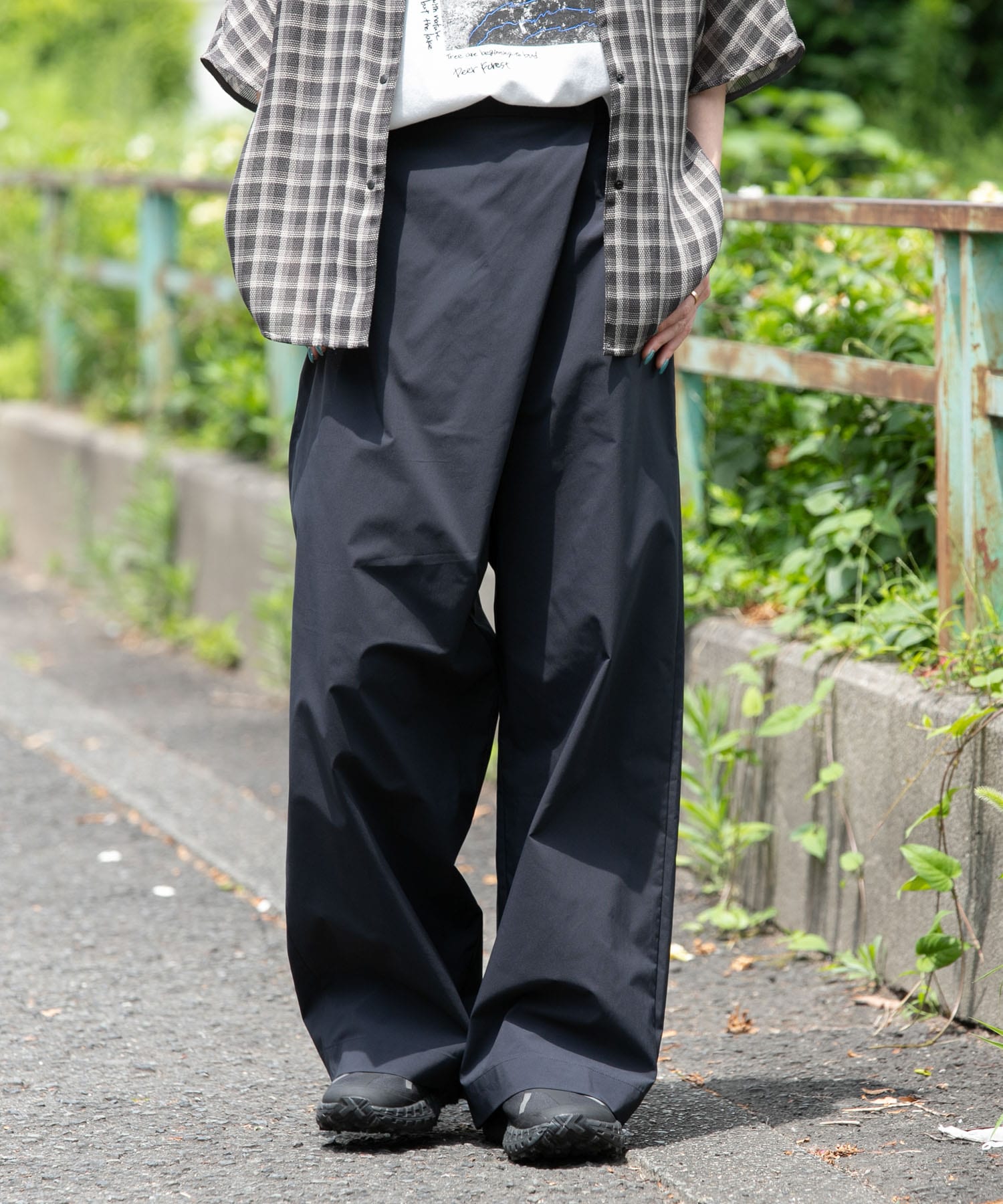 ネイビー