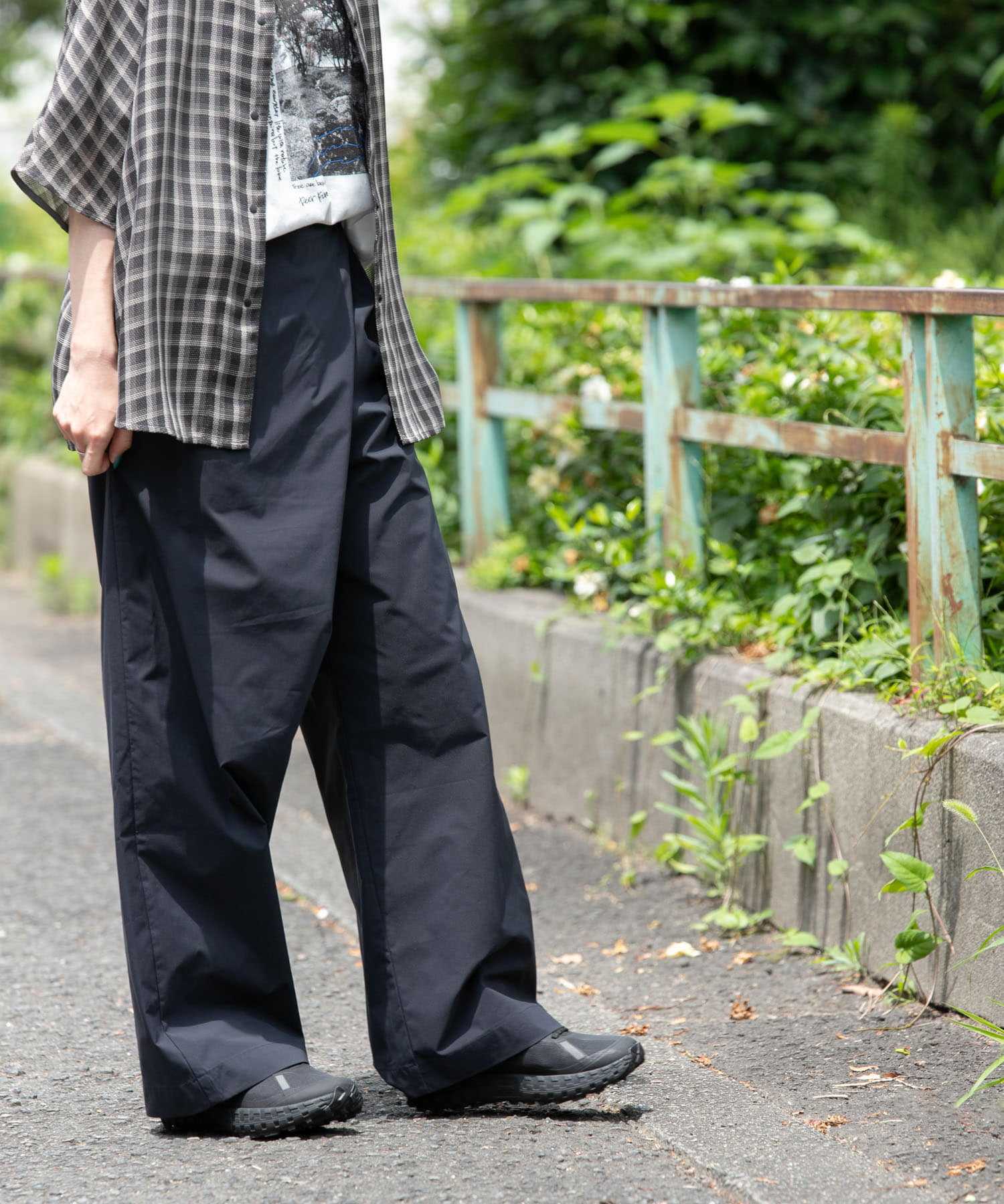 ネイビー