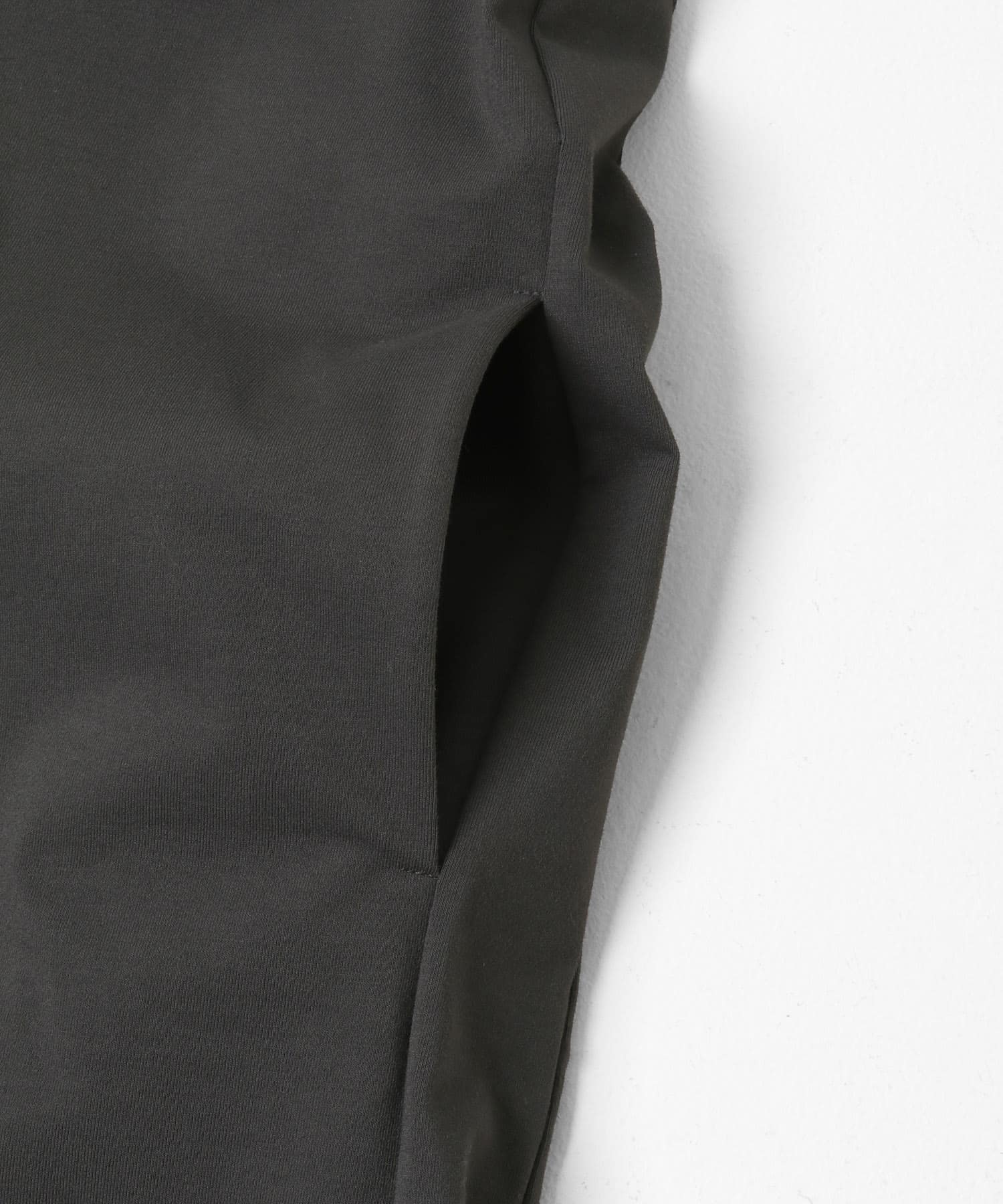 DRY OUT ONE-PIECE チャコール One