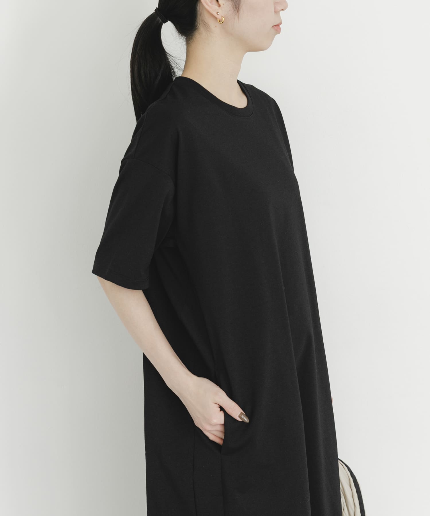 身長：161cm サイズ：one