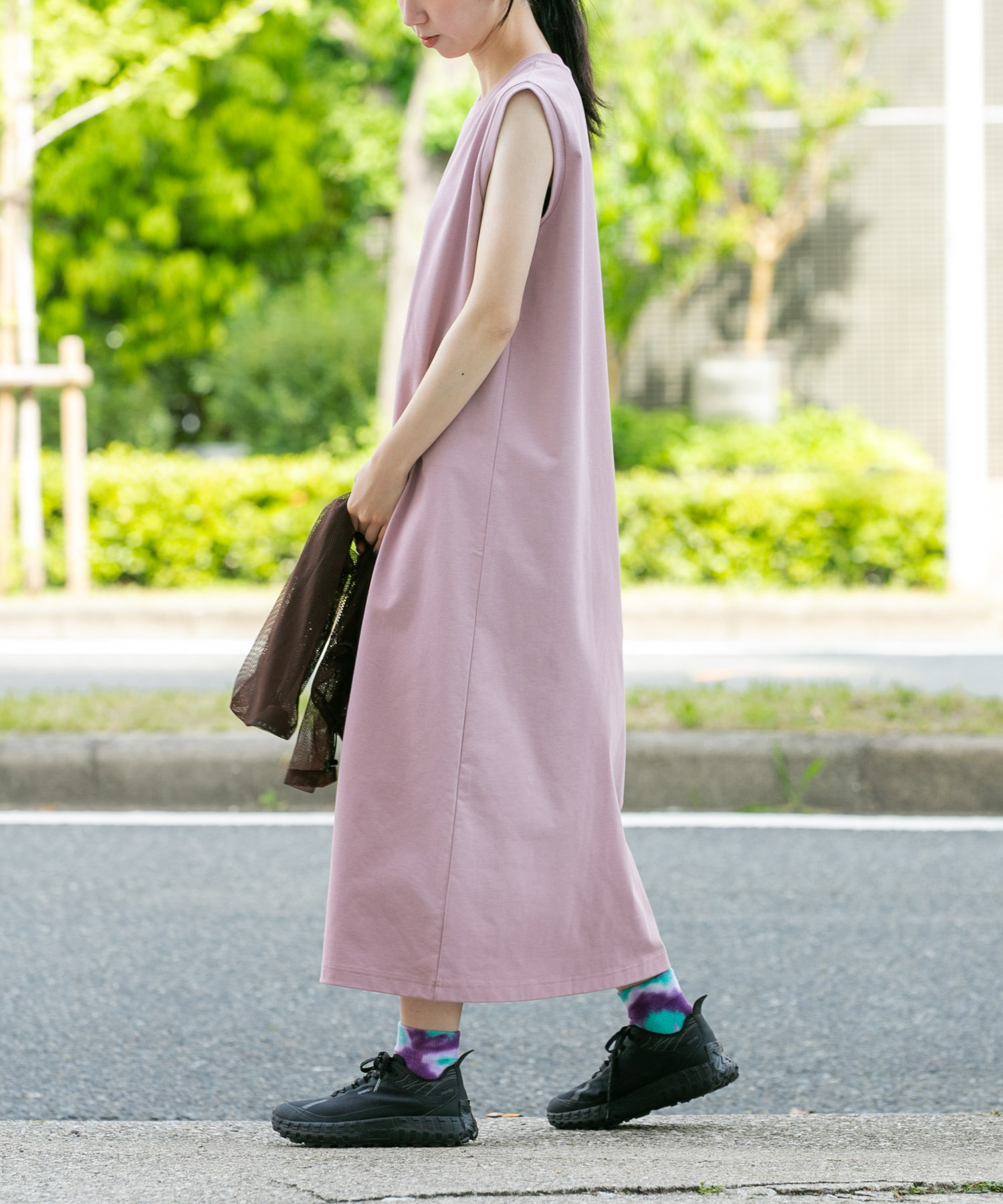 DRY OUT SLEEVLESS ONEPIECE