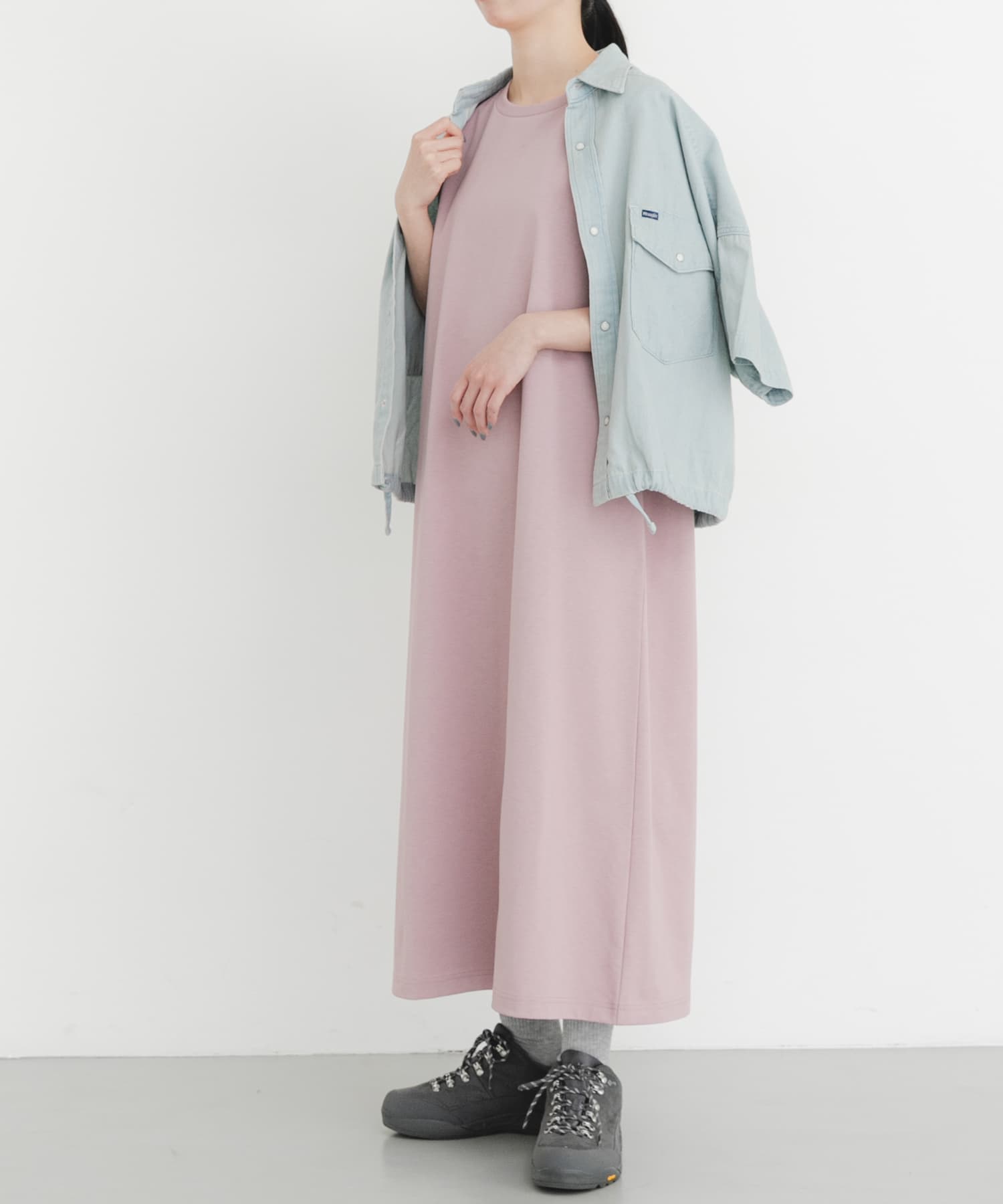 DRY OUT SLEEVLESS ONEPIECE