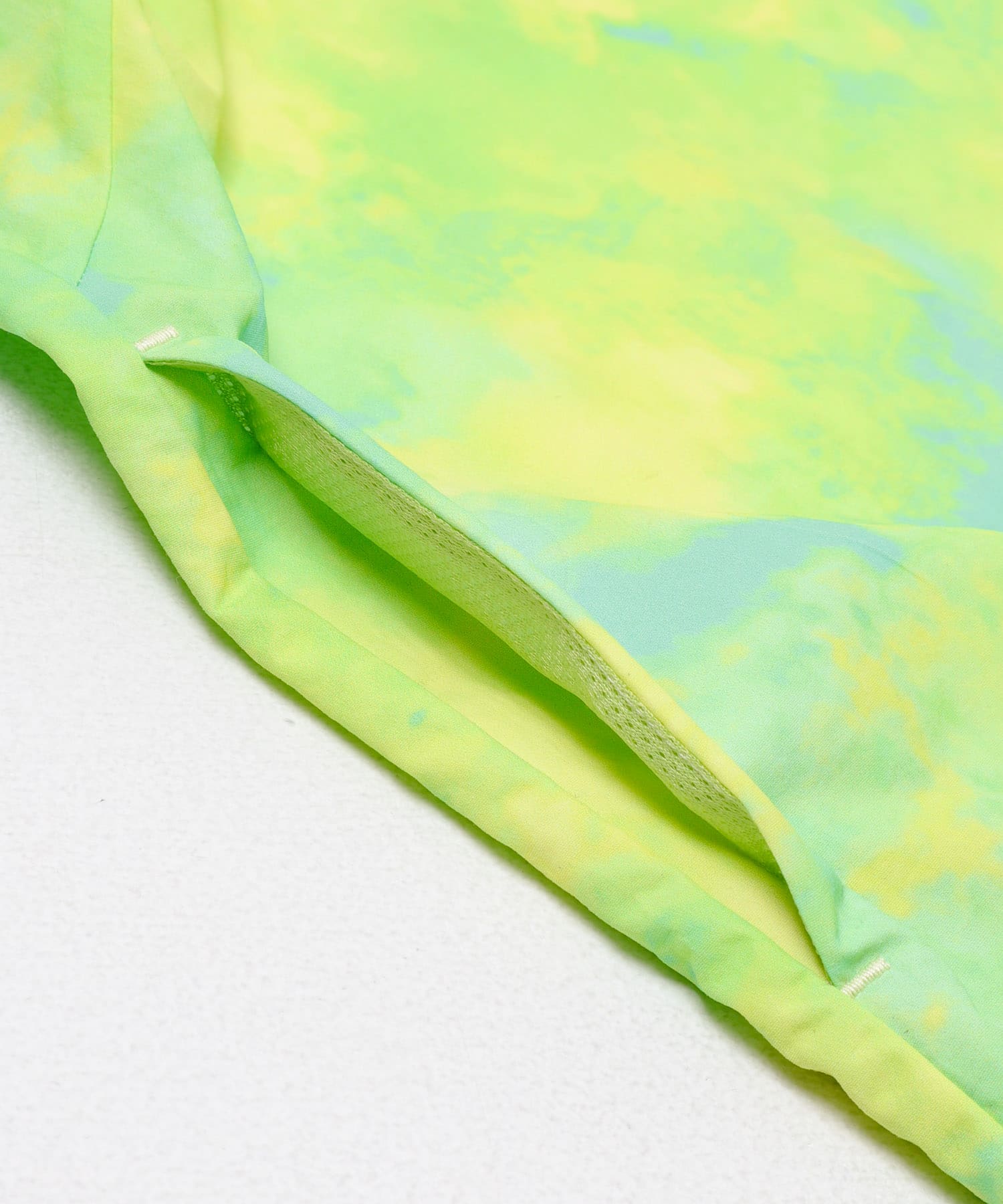 レイクサンリーフ