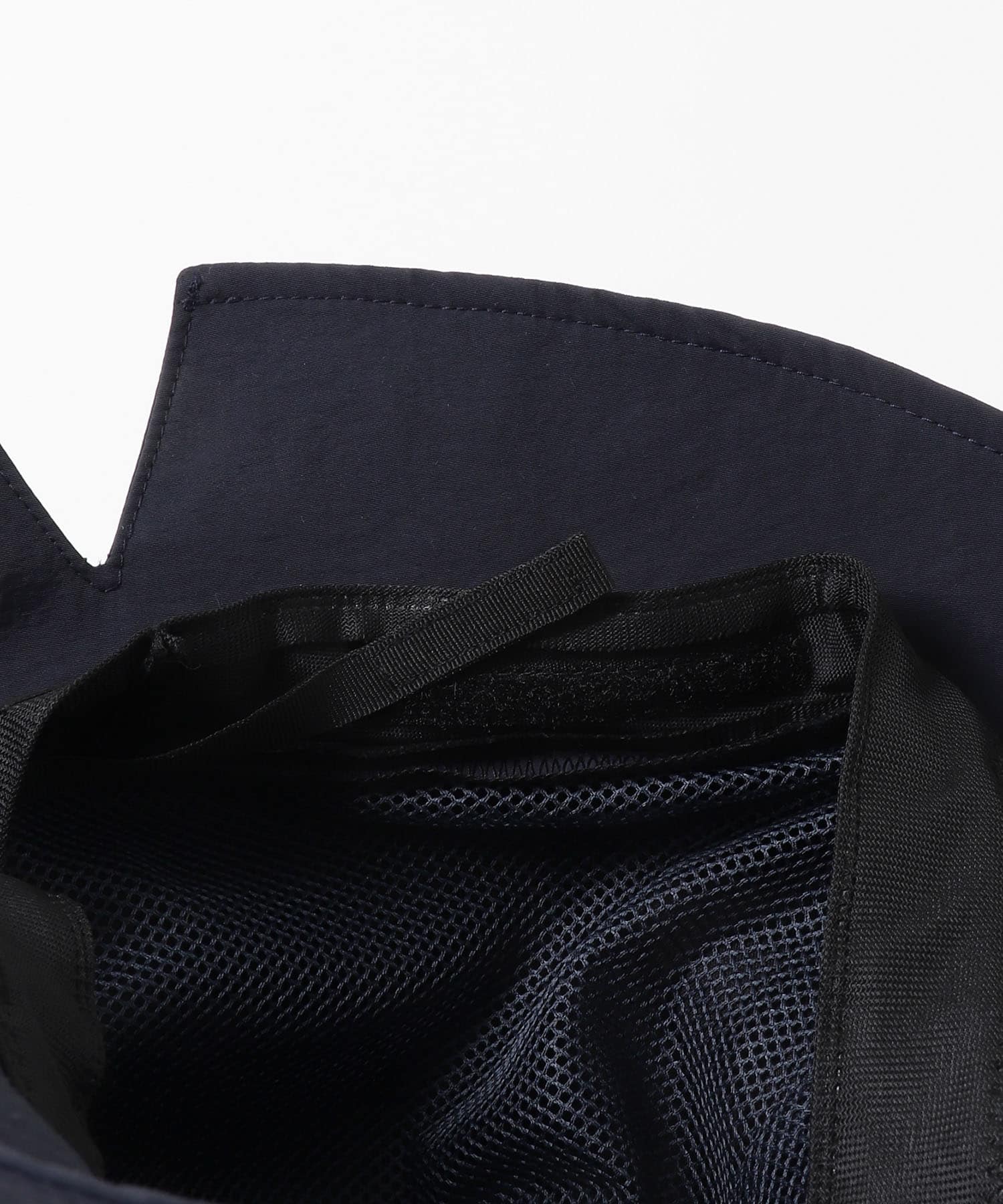 『UR TECH』ナイロンタッサーチューリップハット ネイビー One