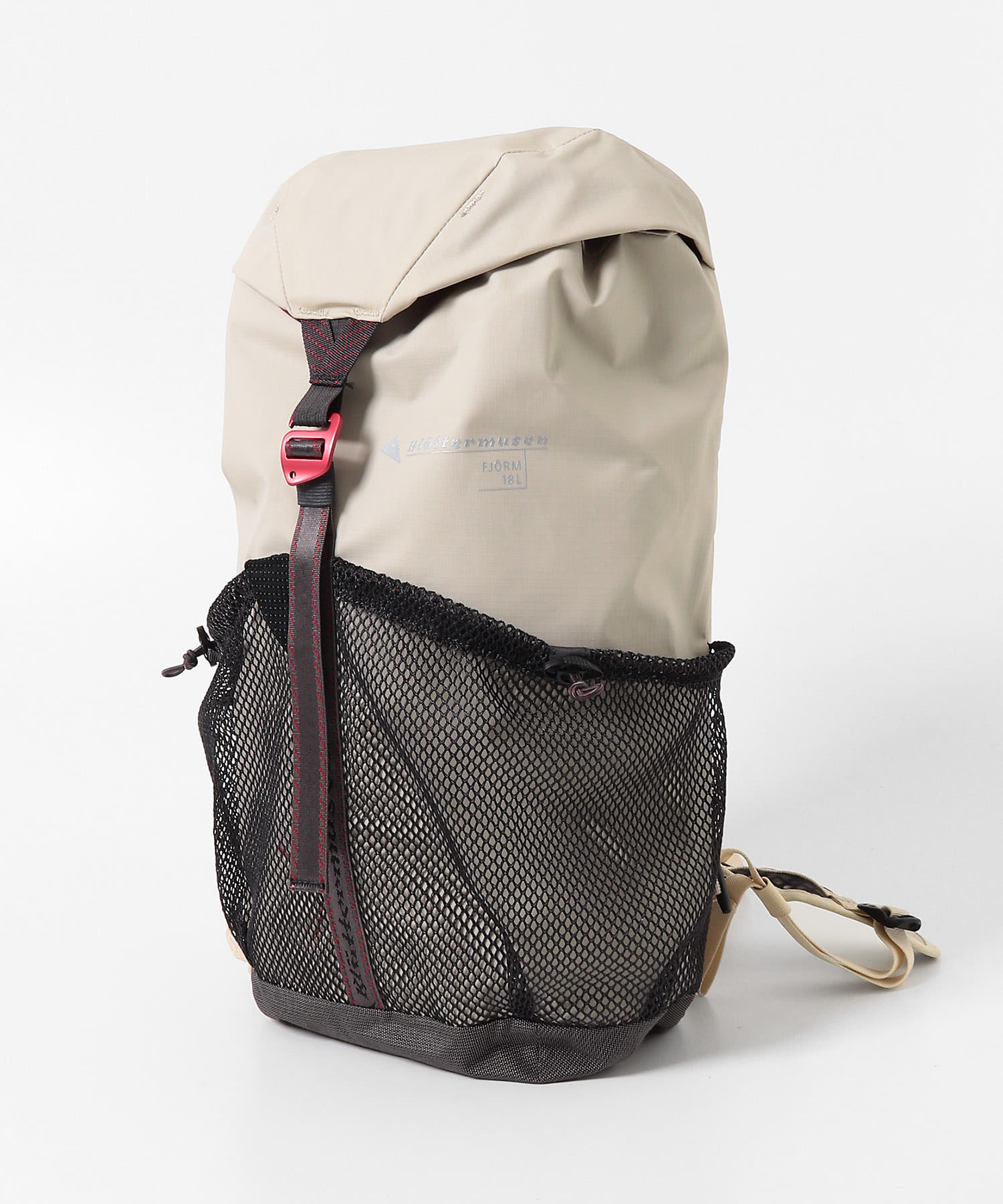 KLATTERMUSEN Fjorm Backpack 18L(One S Creme): バッグ｜URBAN