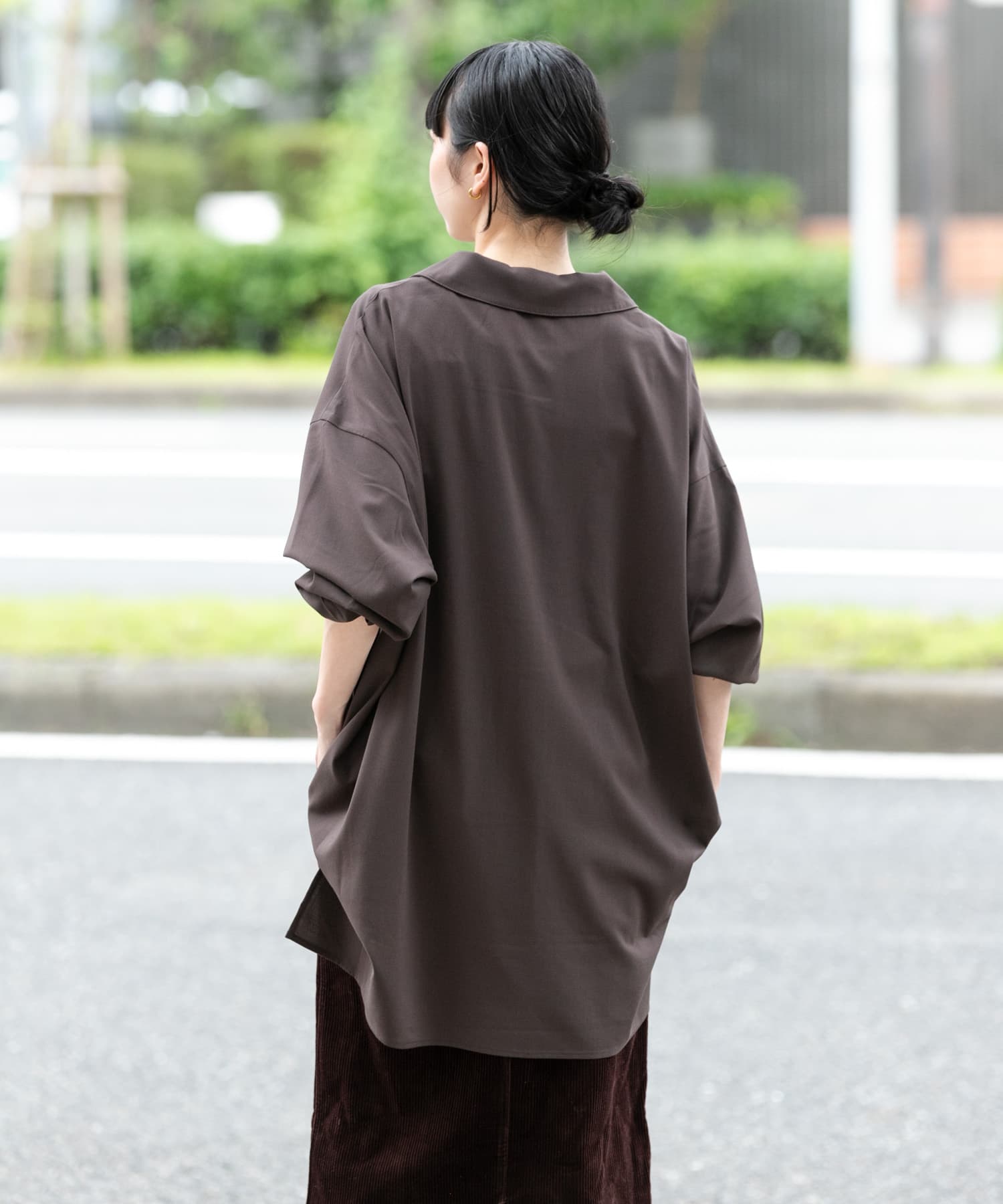 ブラウン