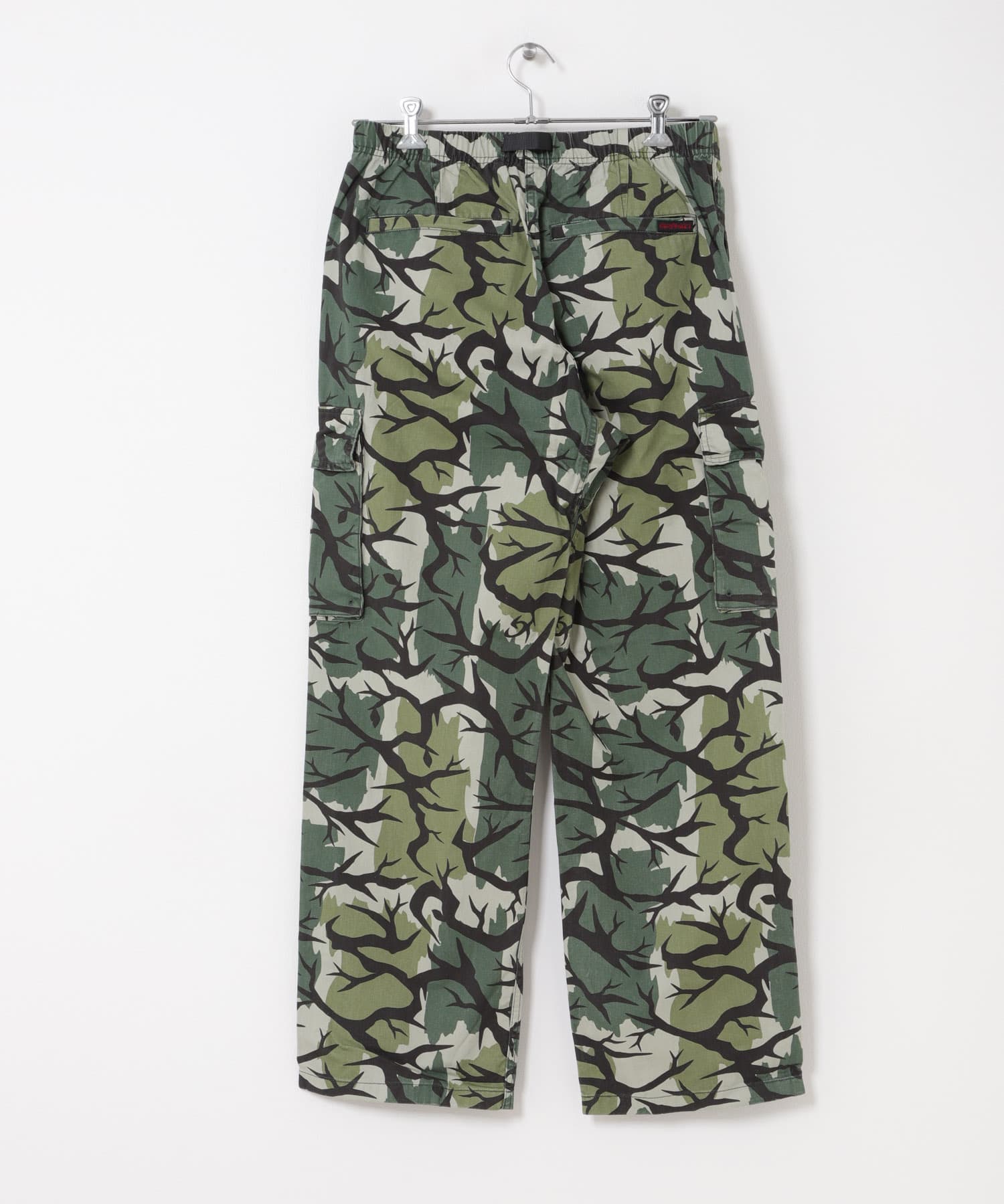 B CAMO