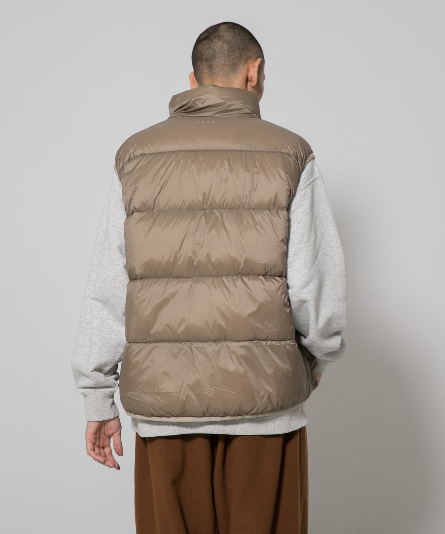 KHAKI