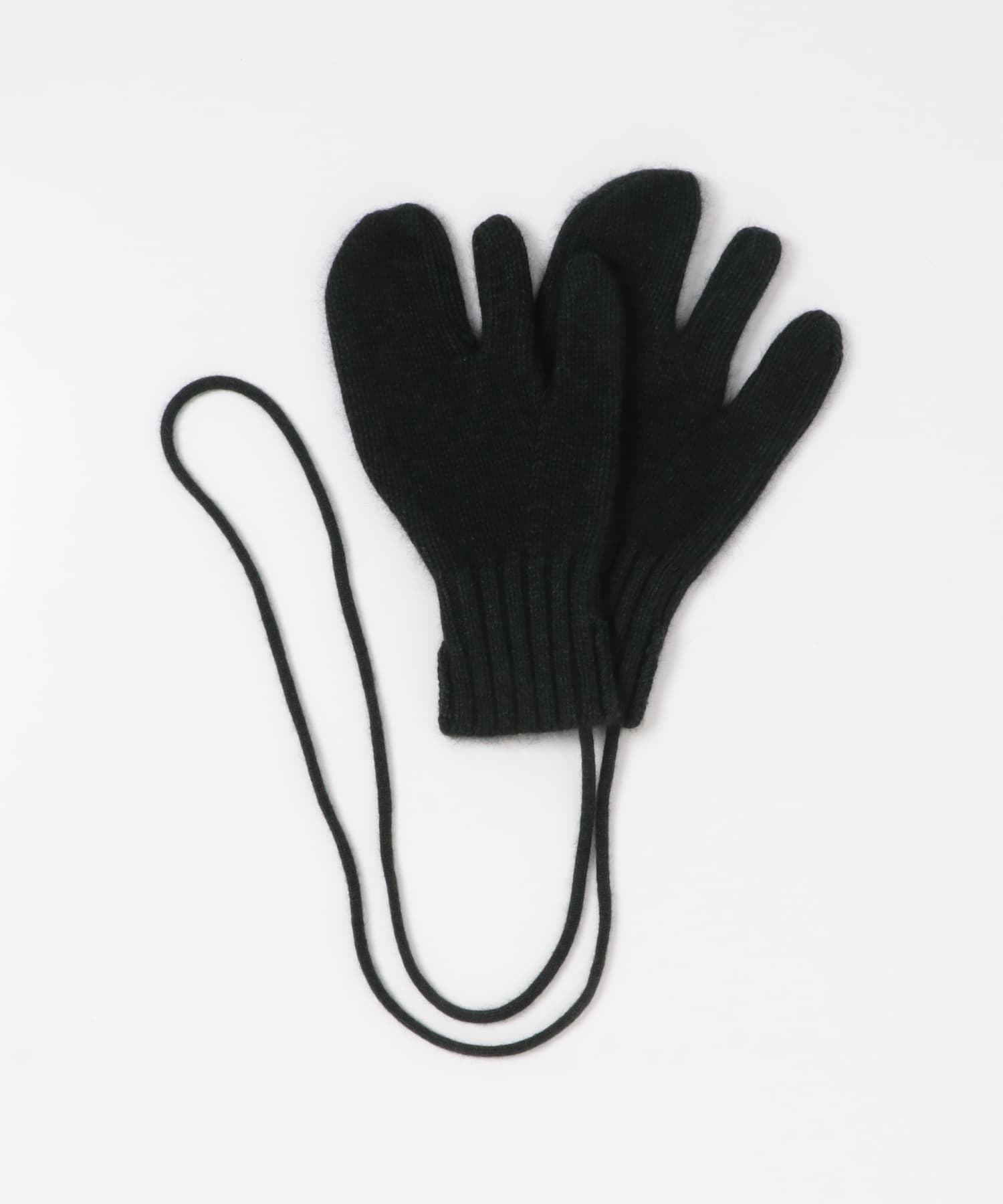 White Mountaineering　RACCOON KNIT MITTEN