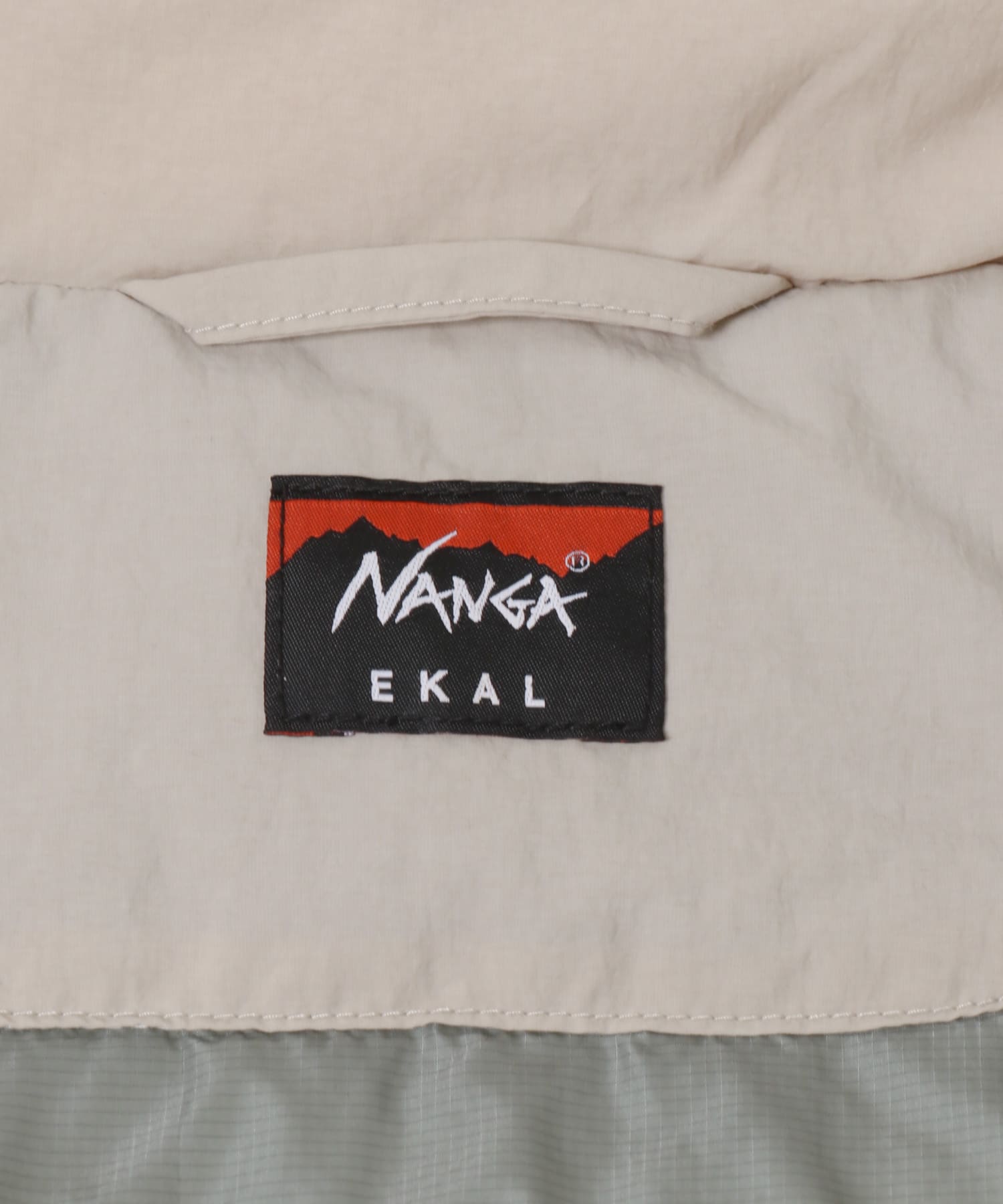 『別注』NANGA×EKAL　スタンドカラーダウンジャケット グレージュ One