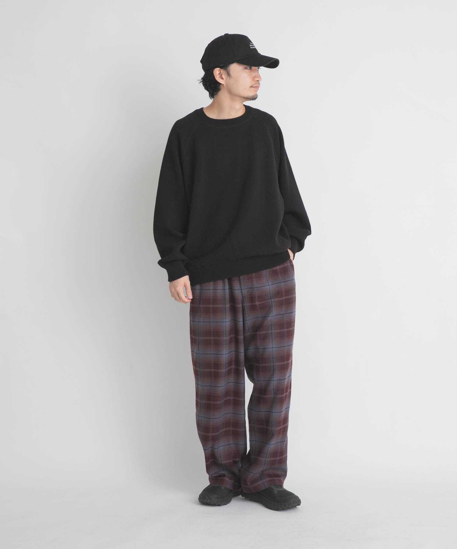 ブラック