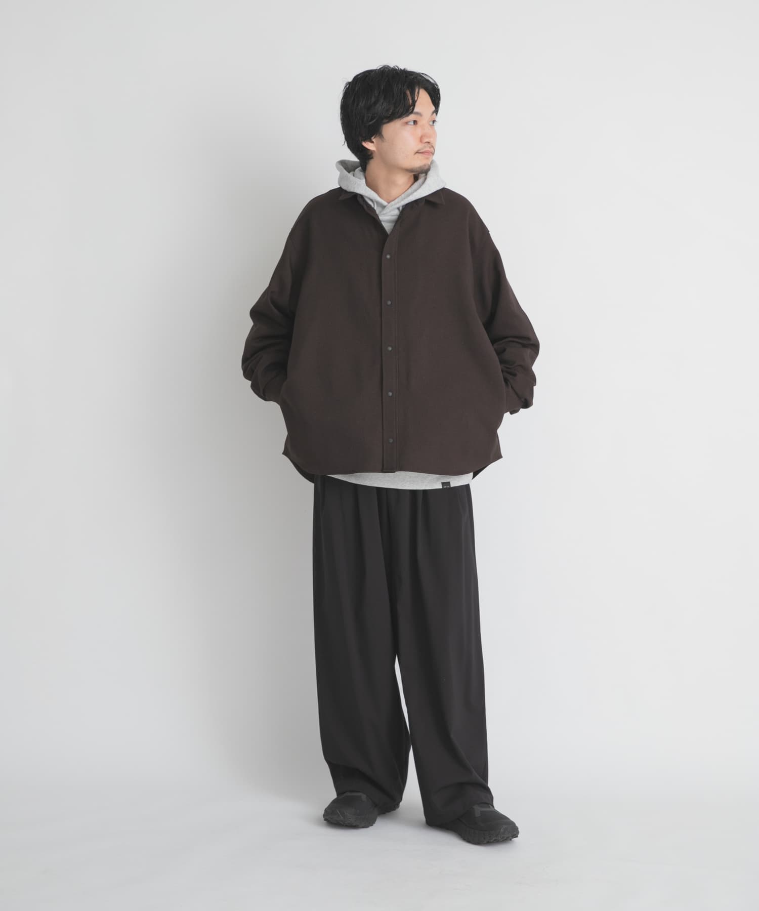 ブラウン