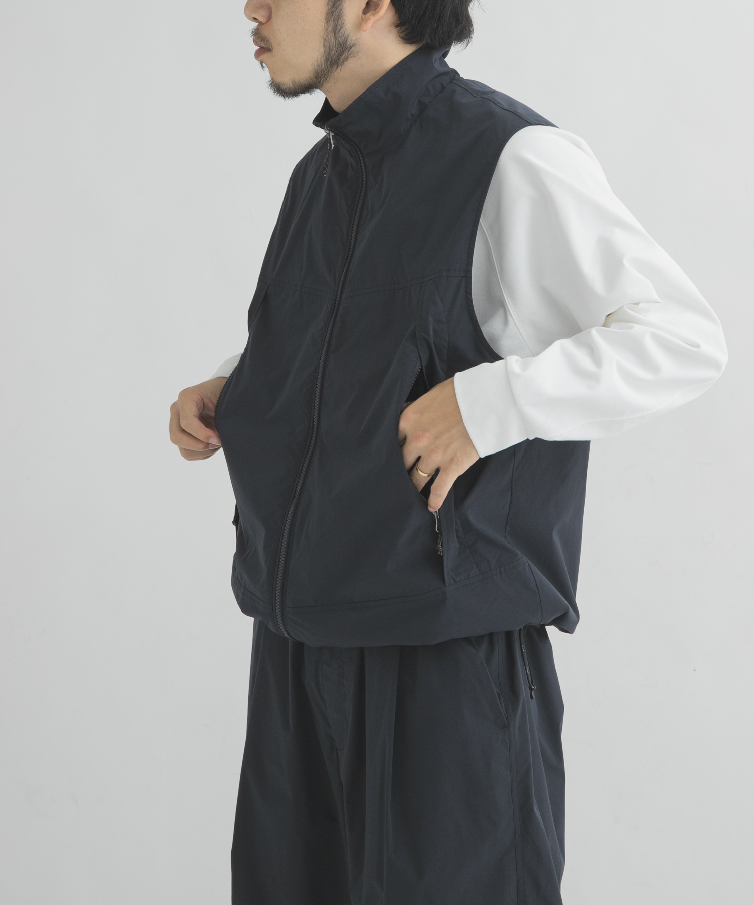 身長 : 179cm サイズ : L