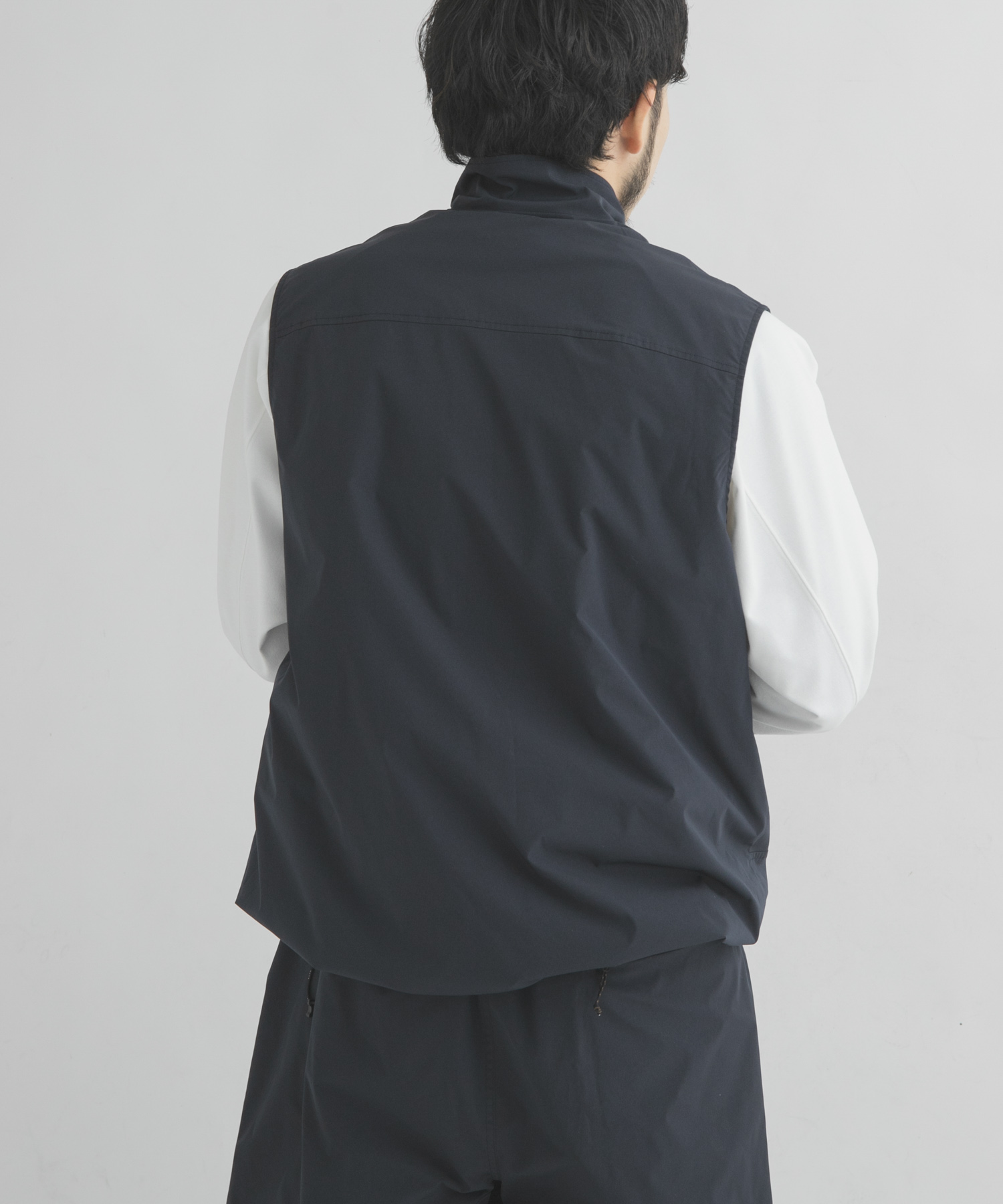 身長 : 179cm サイズ : L