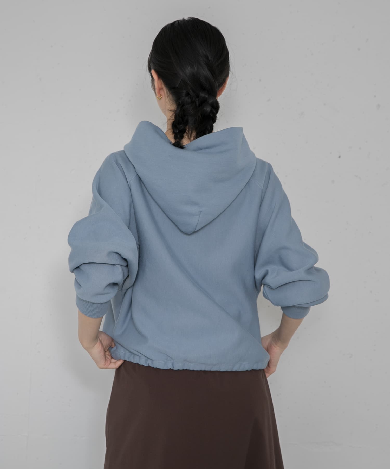 身長：161cm サイズ：one