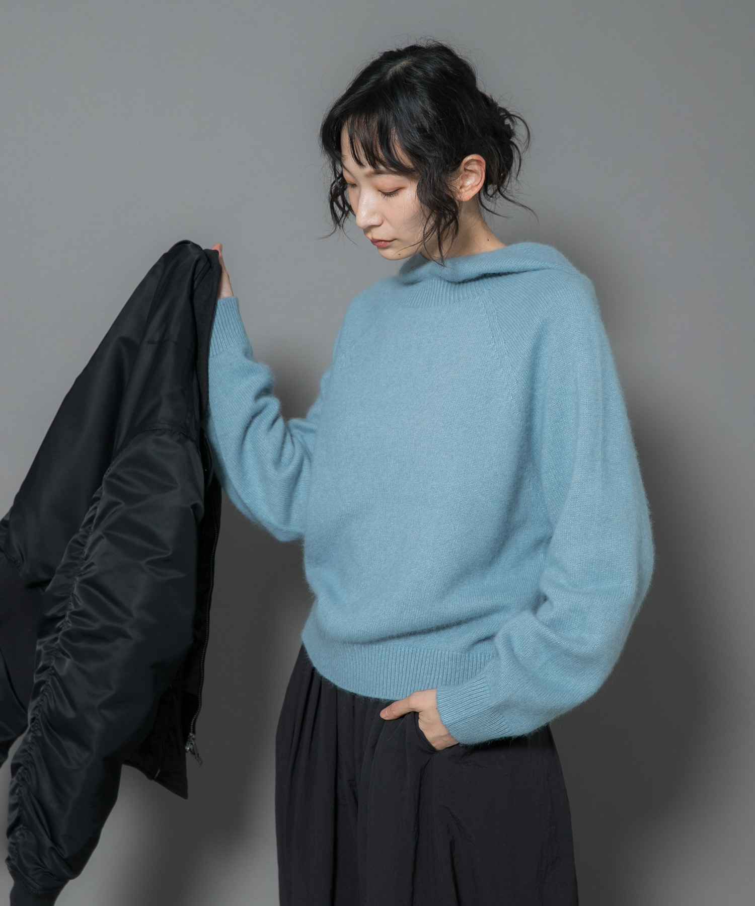ブルー
