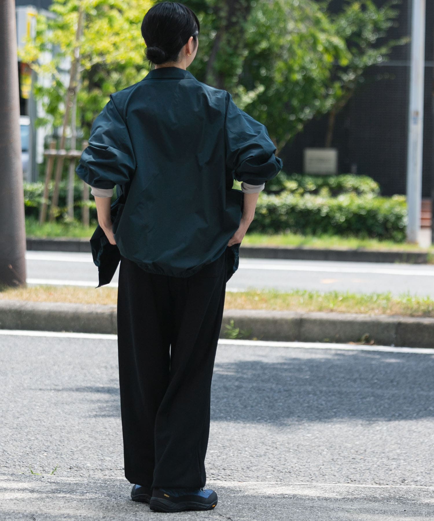 グリーン