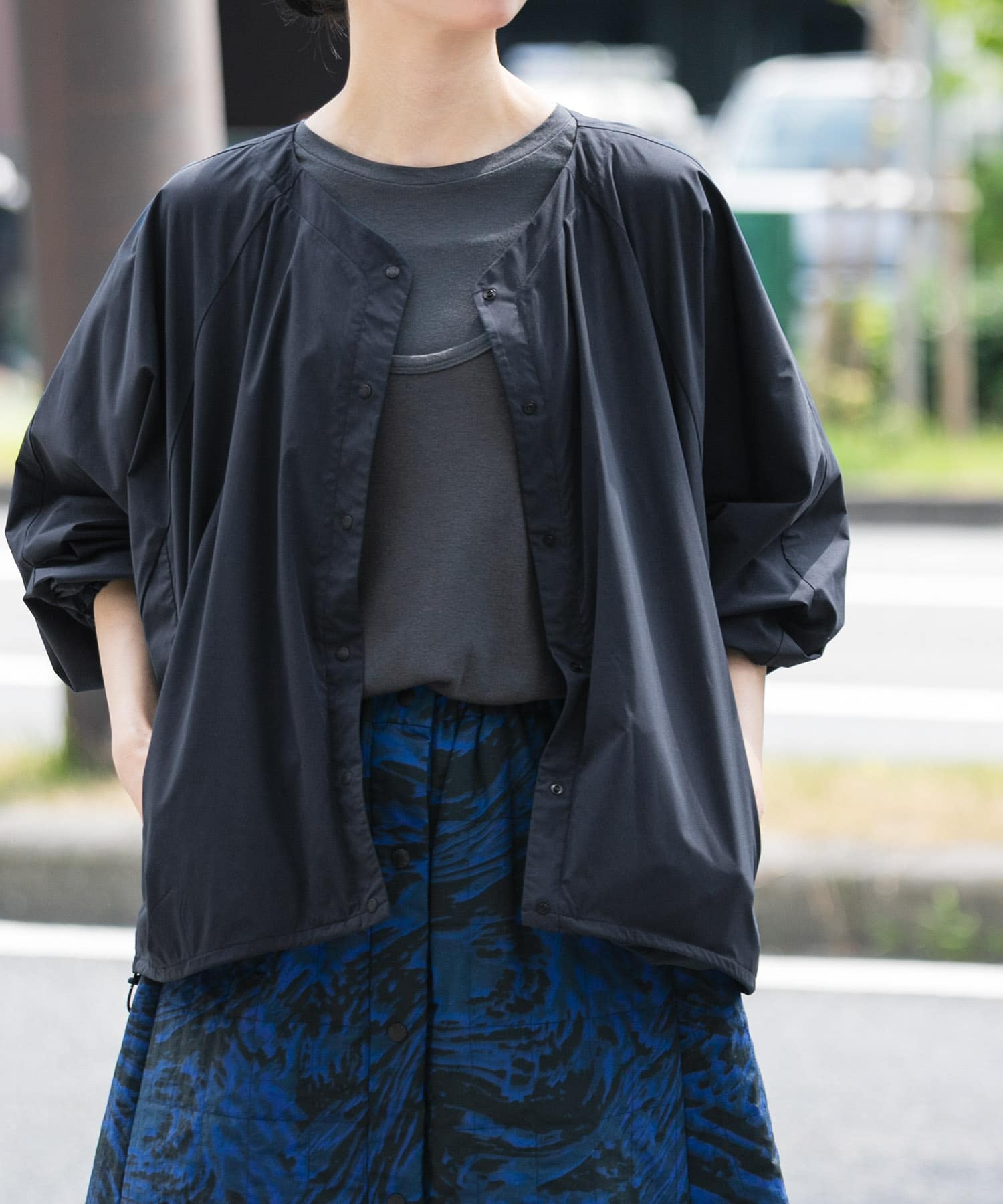 ネイビー