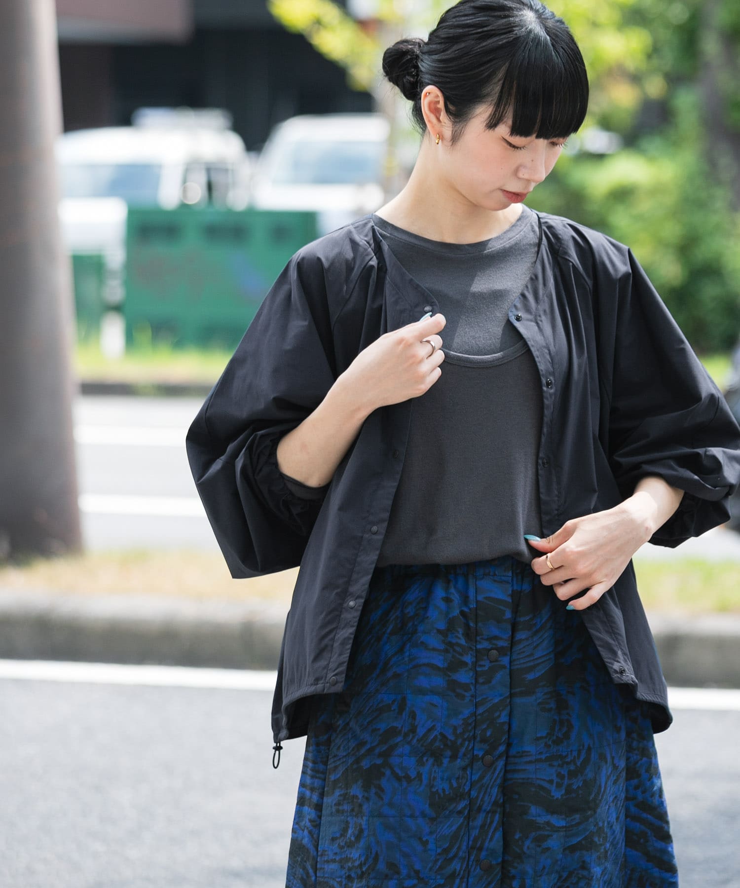 ネイビー
