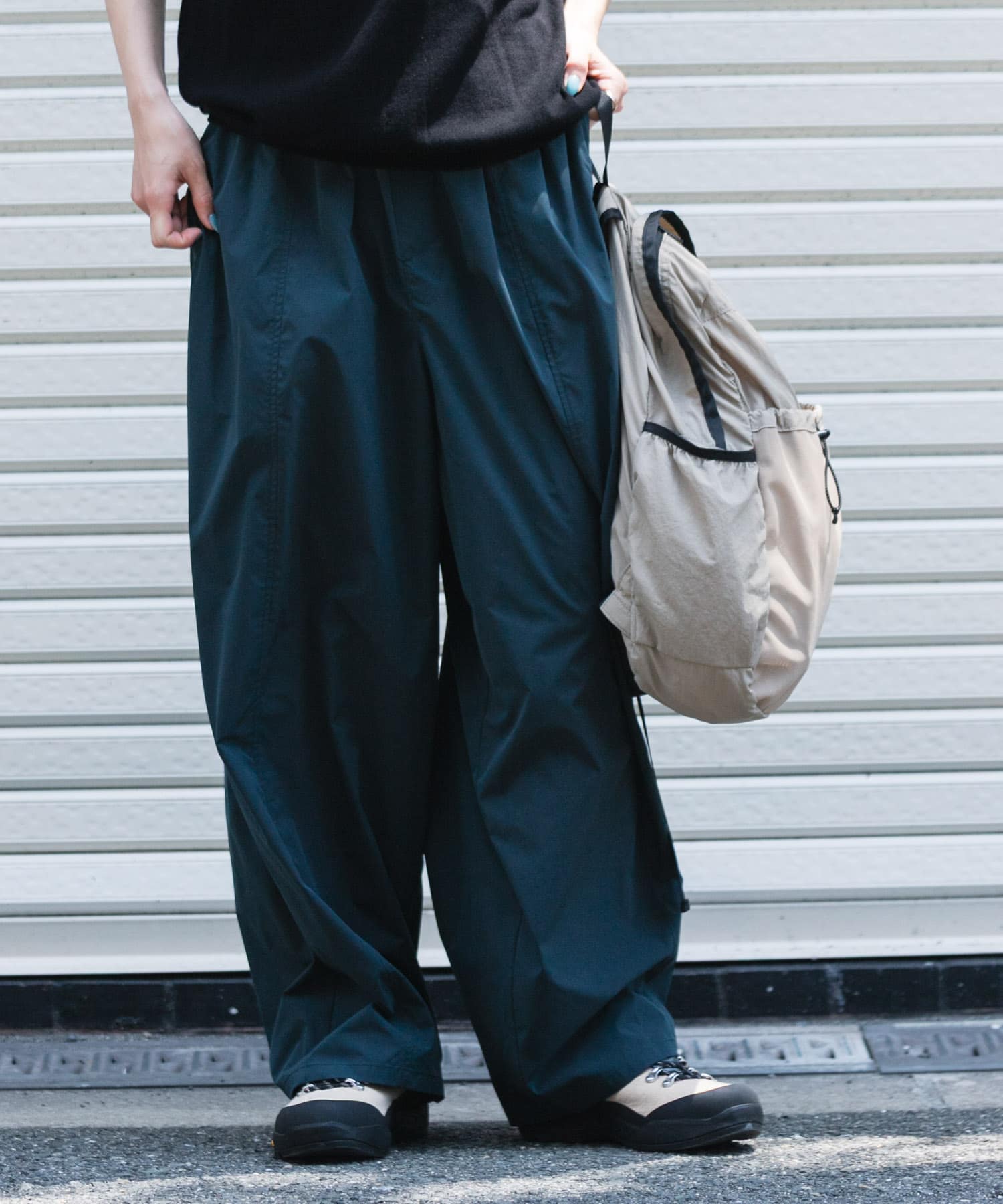 グリーン
