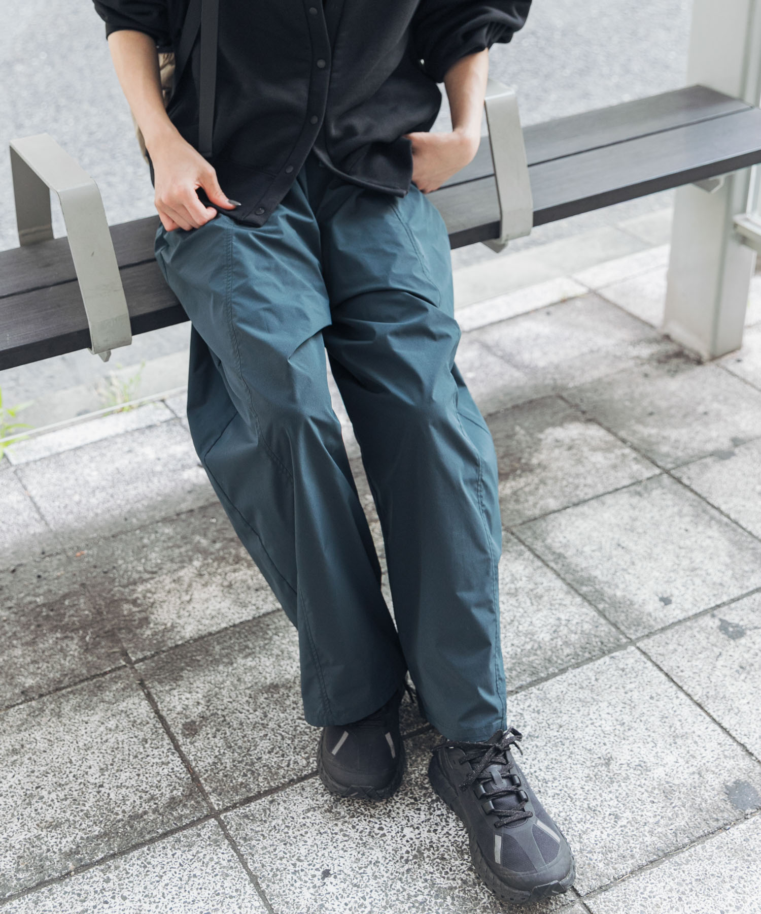 グリーン