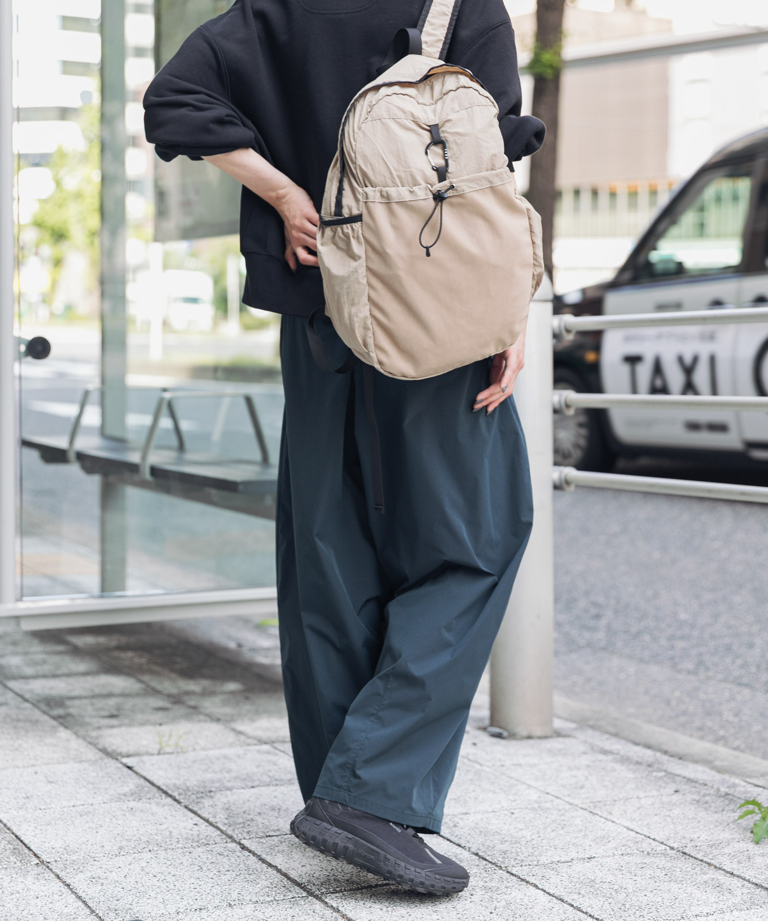 グリーン