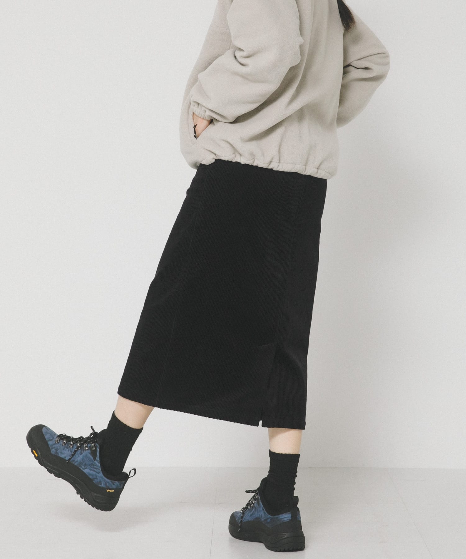 チャコール