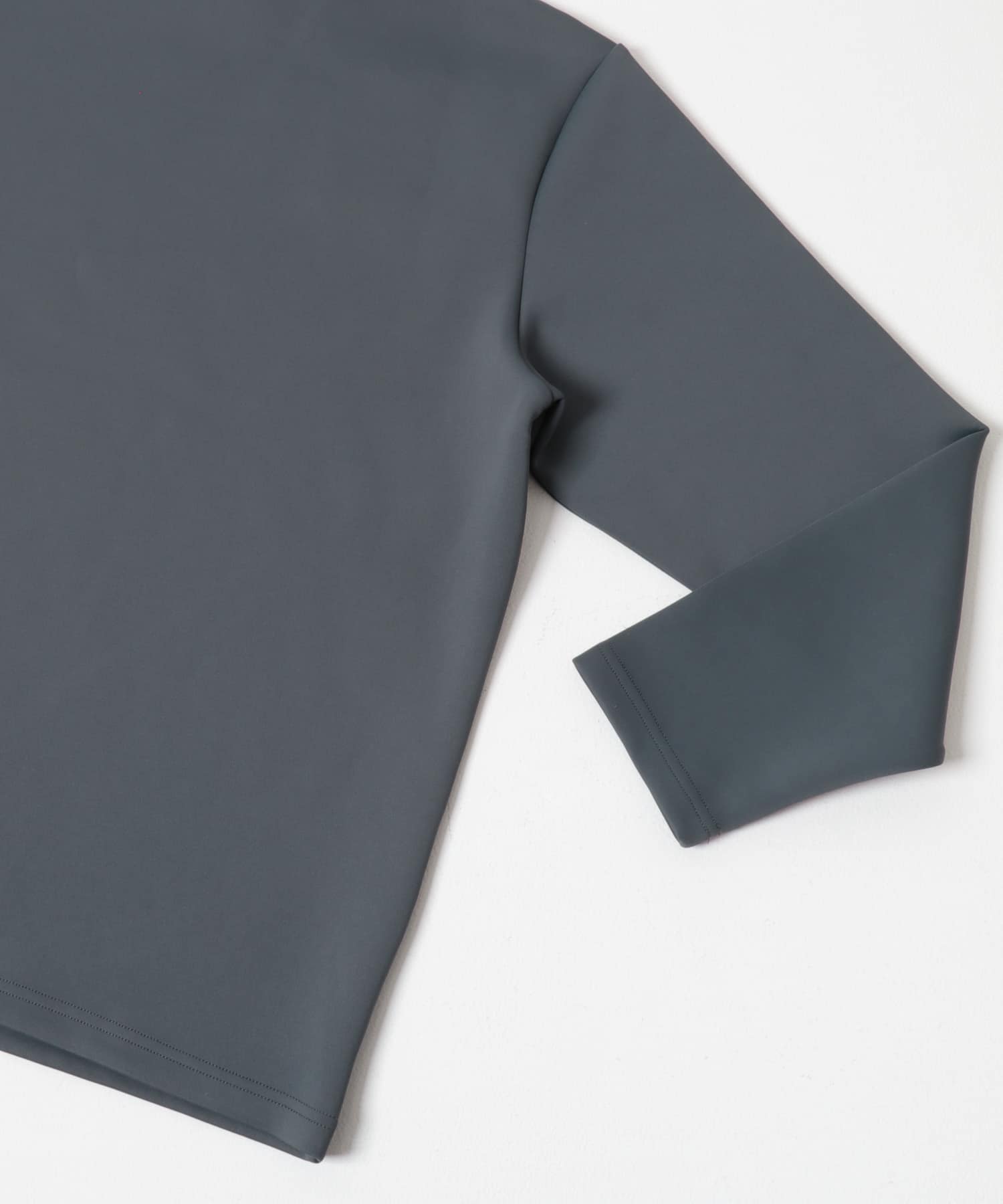 調温機能 ストレッチダンボールプルオーバー CHA M