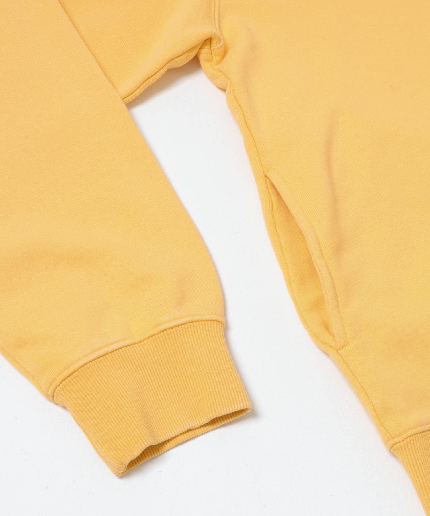 ハーフジップフェード裏毛プルオーバー YEL M