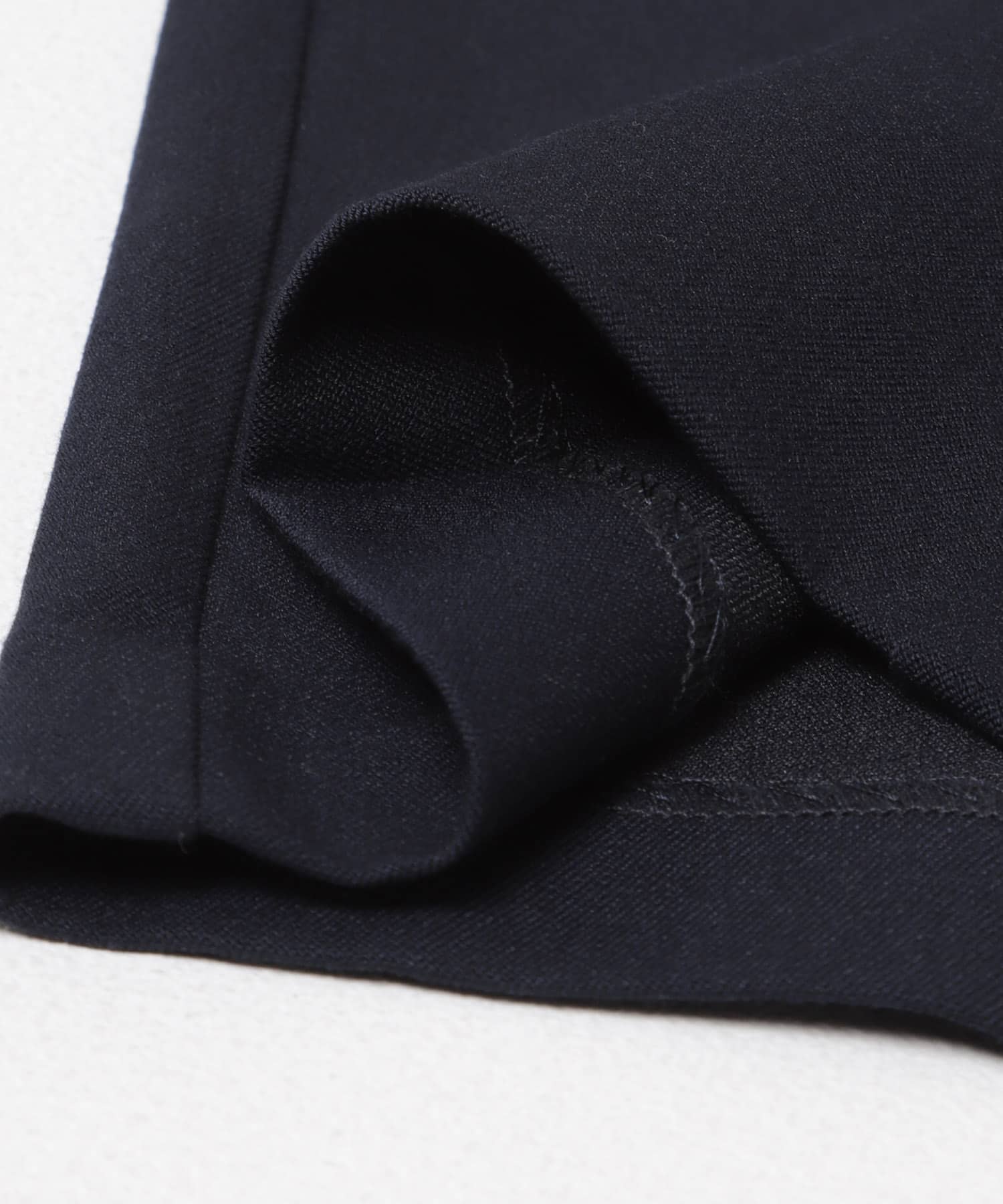 Every Day TRテーパードスラックス NVY S